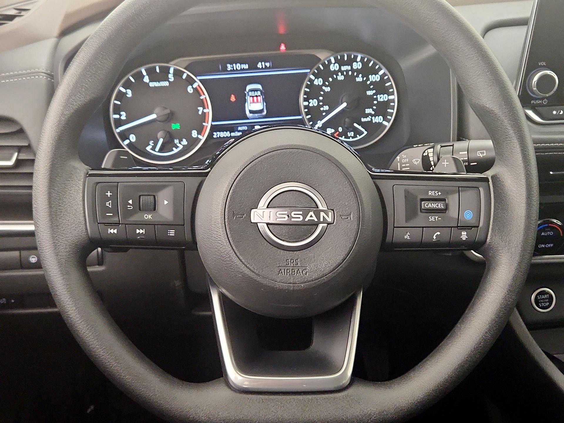 Thumbnail: 2023 Nissan Rogue - 10