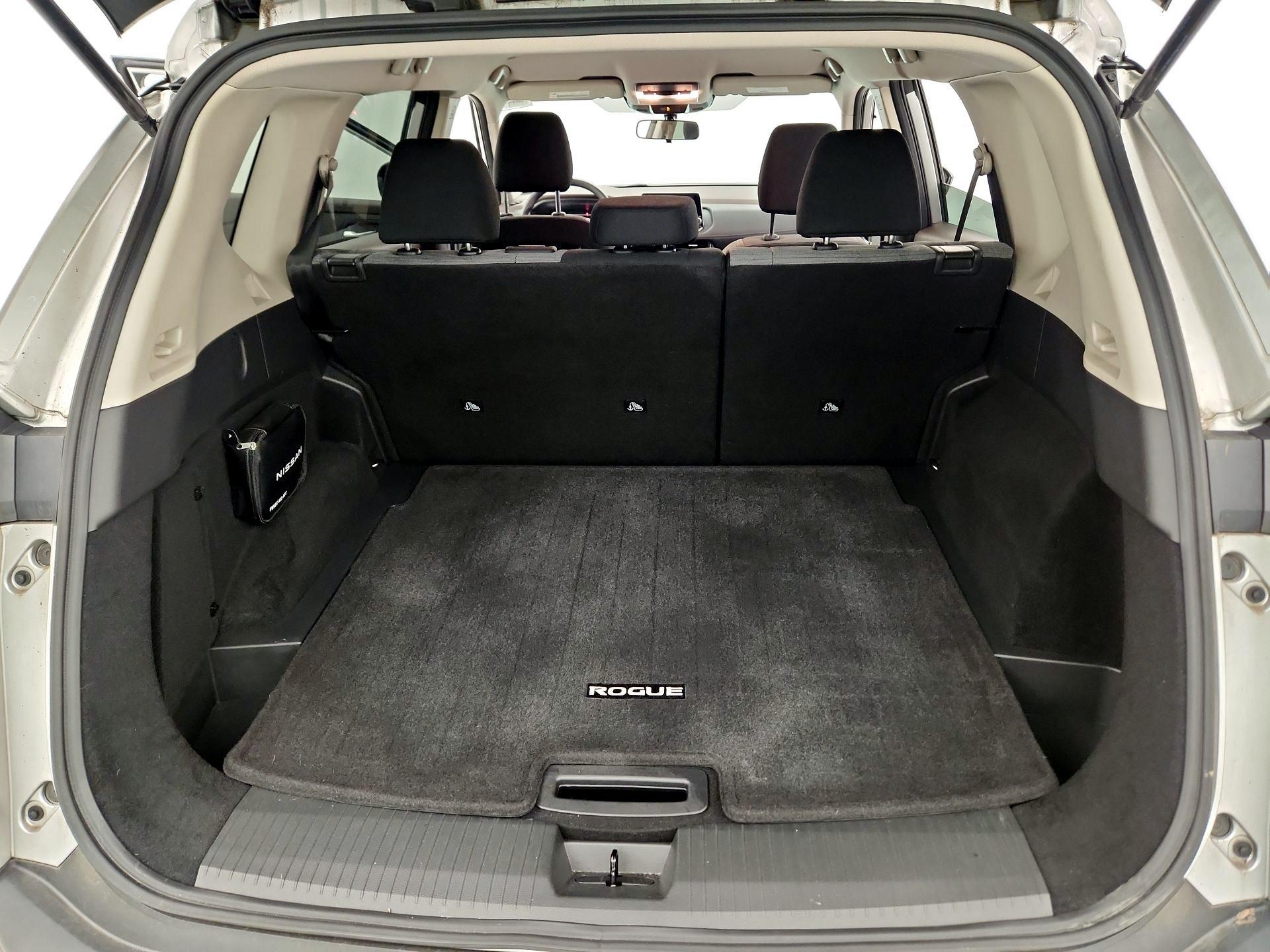 Thumbnail: 2023 Nissan Rogue - 20