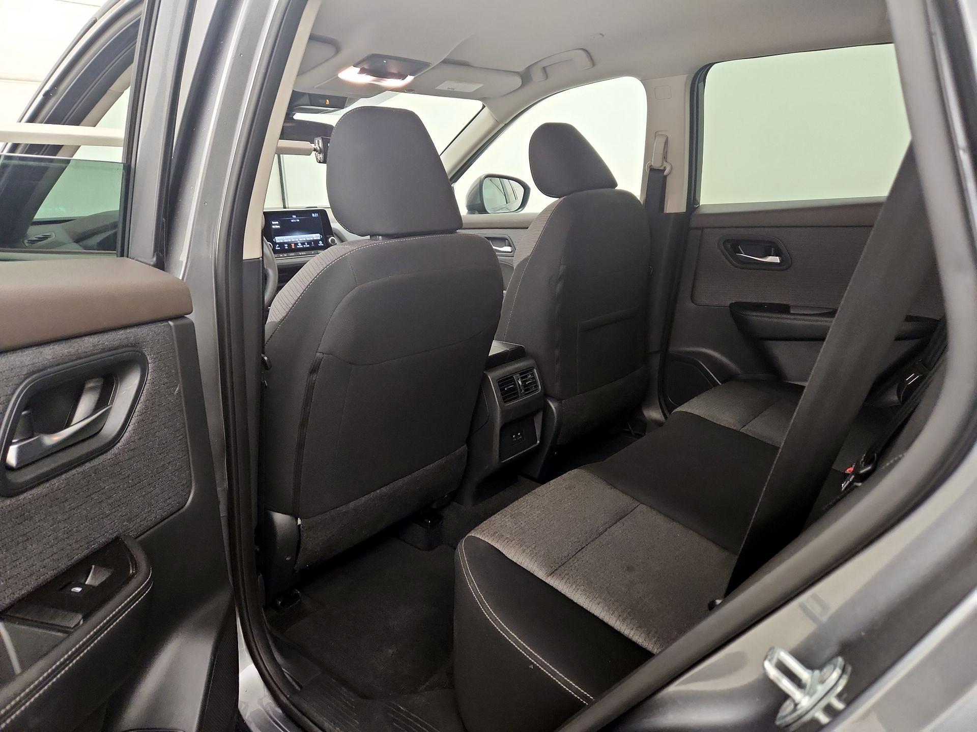 Thumbnail: 2023 Nissan Rogue - 19