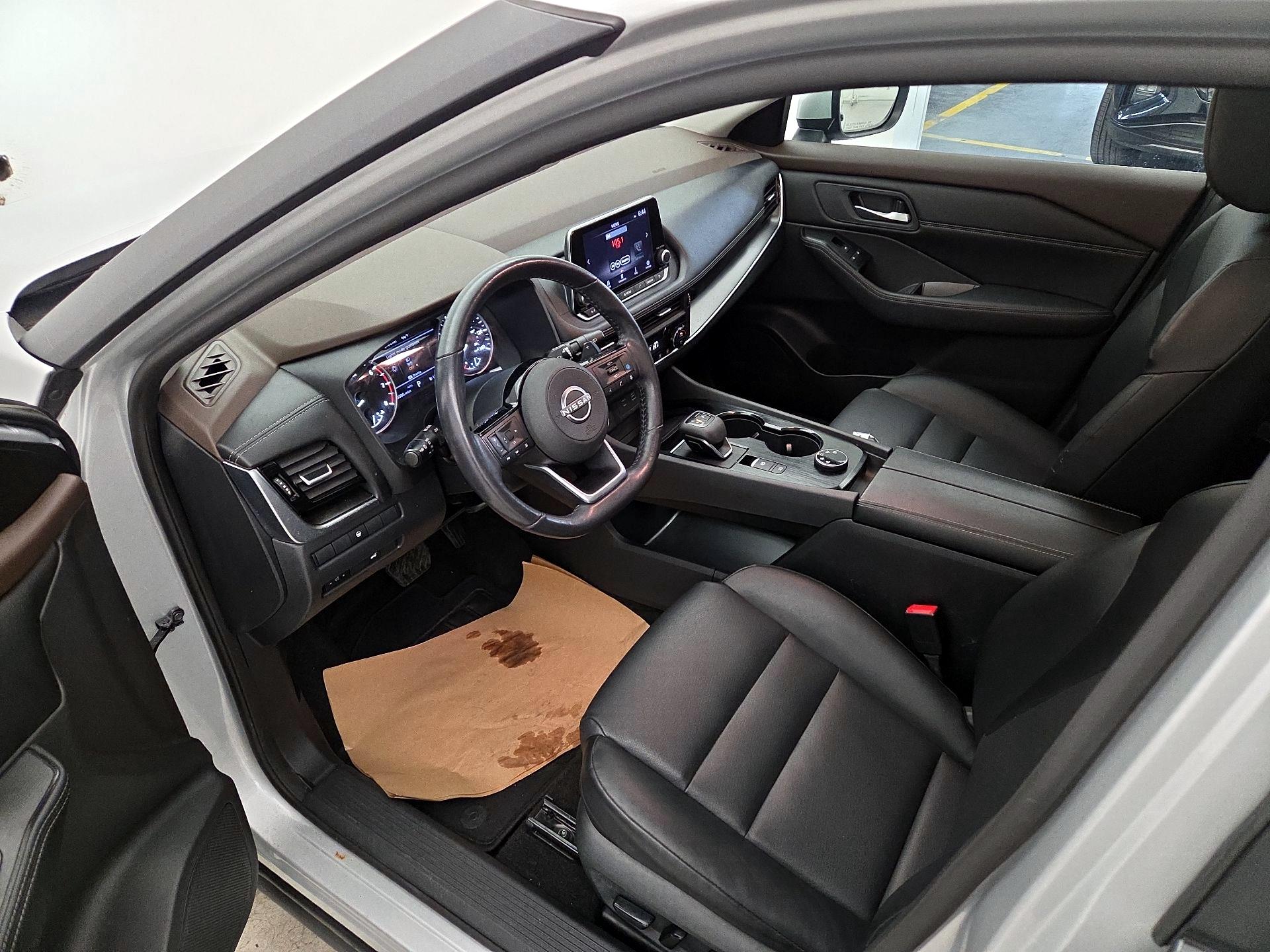 Thumbnail: 2023 Nissan Rogue - 11