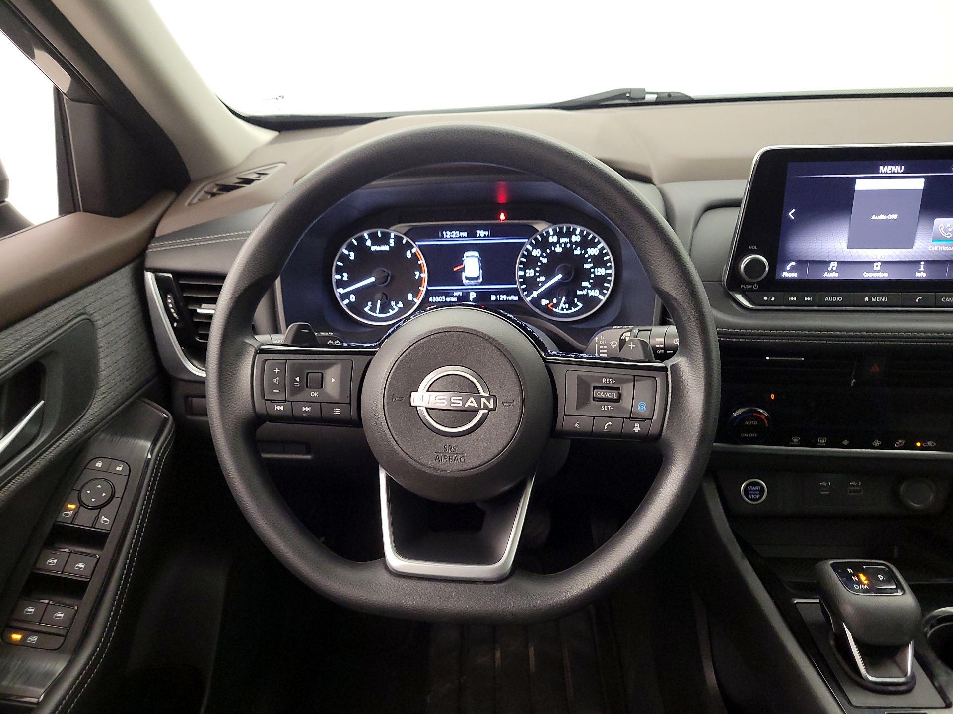 Thumbnail: 2022 Nissan Rogue - 10