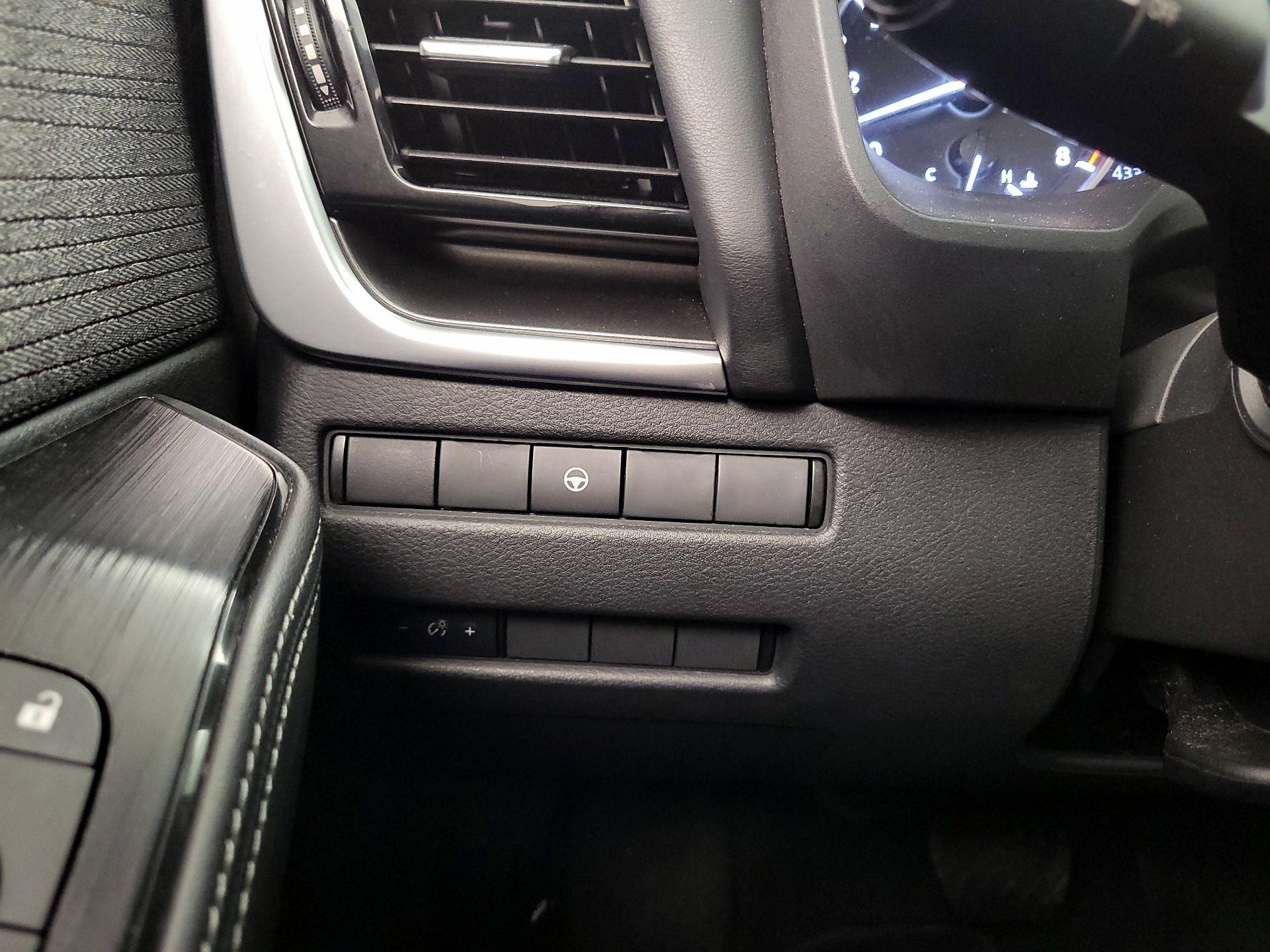 Thumbnail: 2022 Nissan Rogue - 13