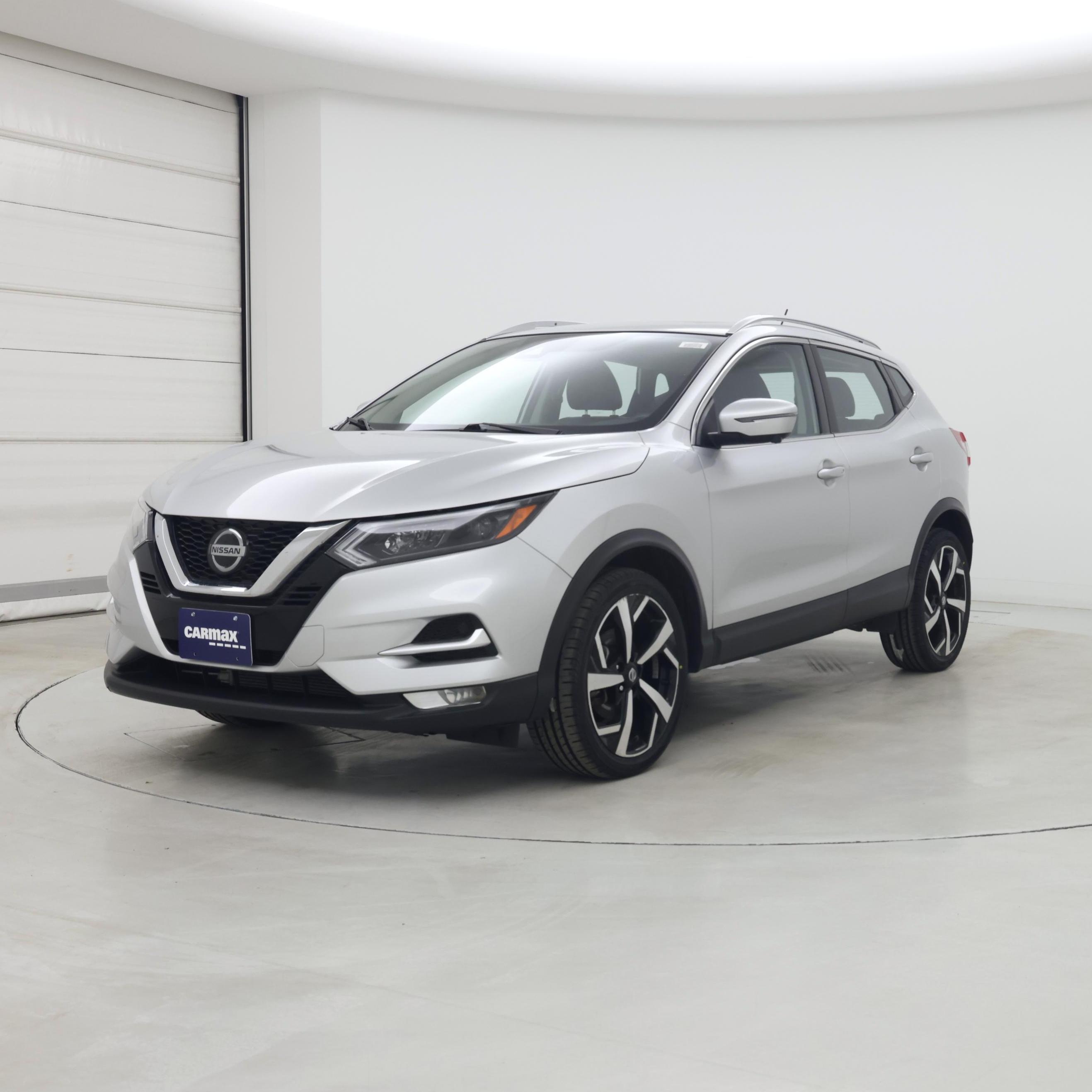 Thumbnail: 2022 Nissan Rogue Sport - 4