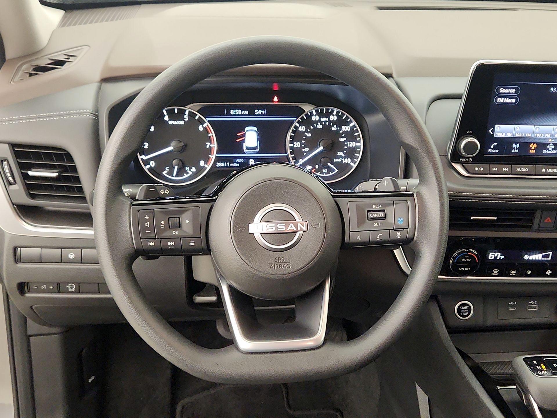 Thumbnail: 2023 Nissan Rogue - 10