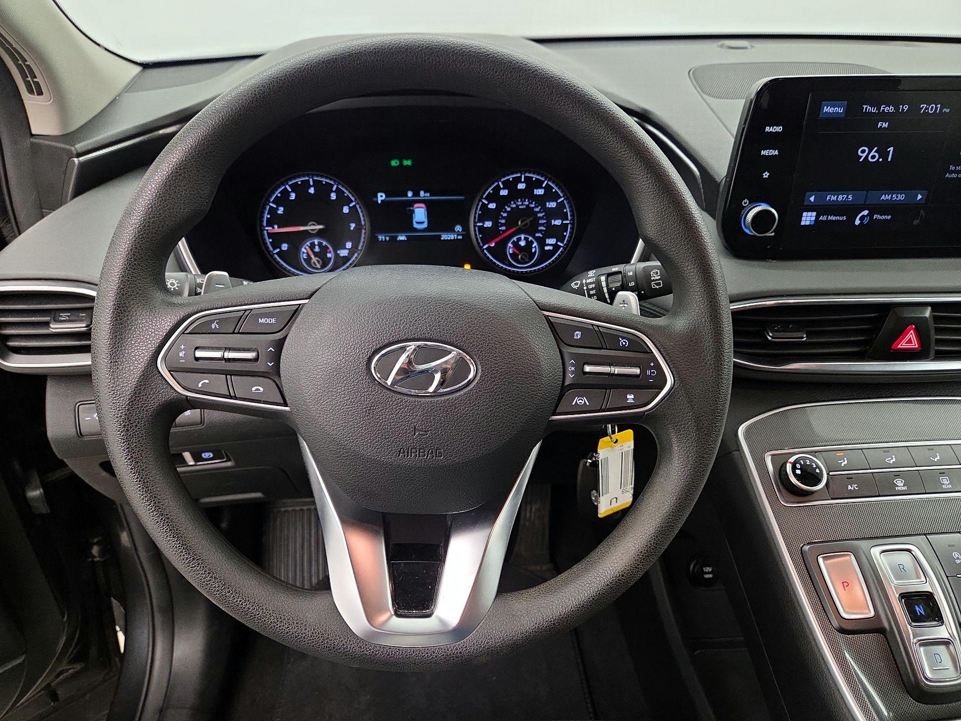 Thumbnail: 2023 Hyundai Santa Fe - 10