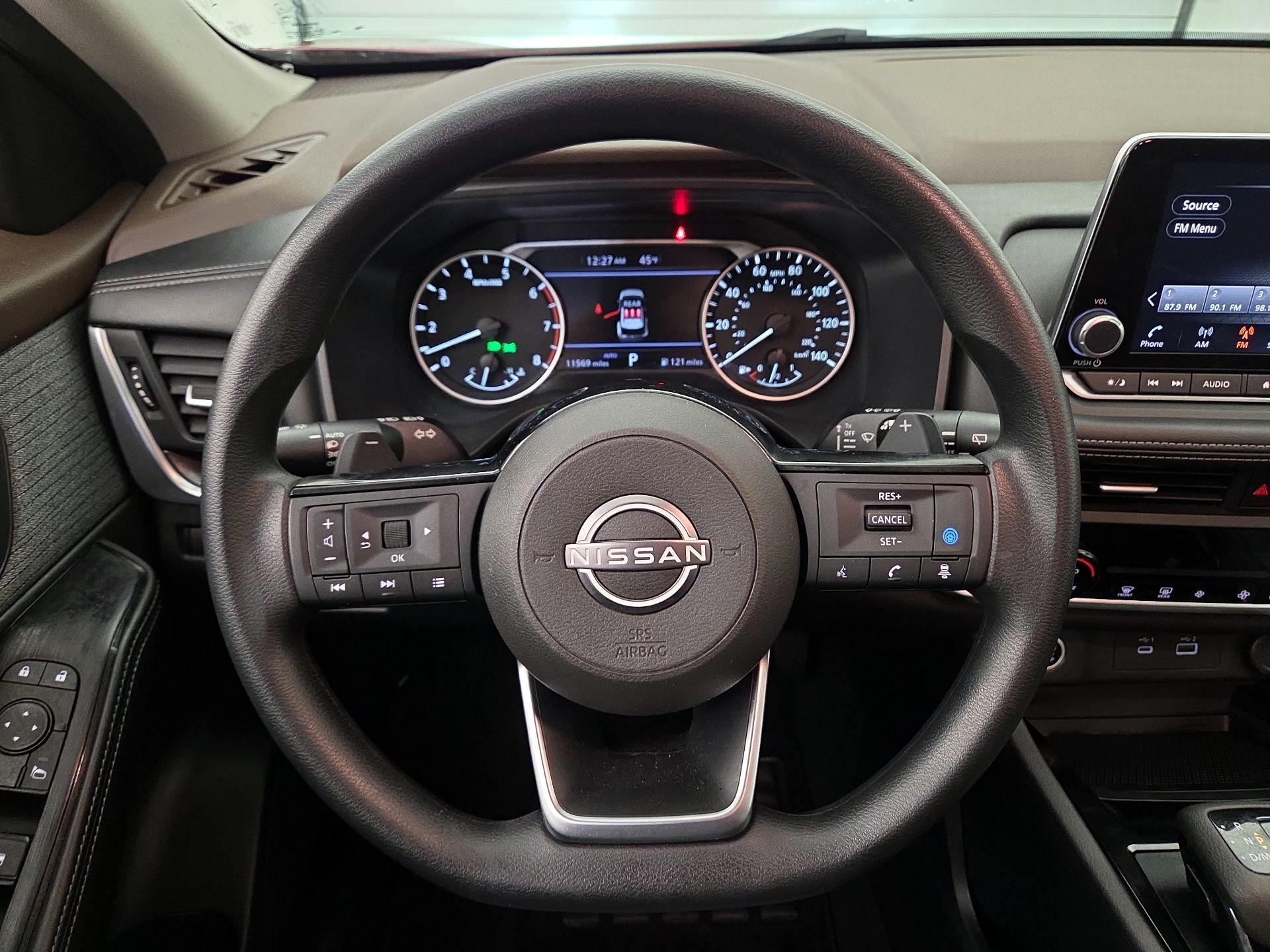 Thumbnail: 2023 Nissan Rogue - 10