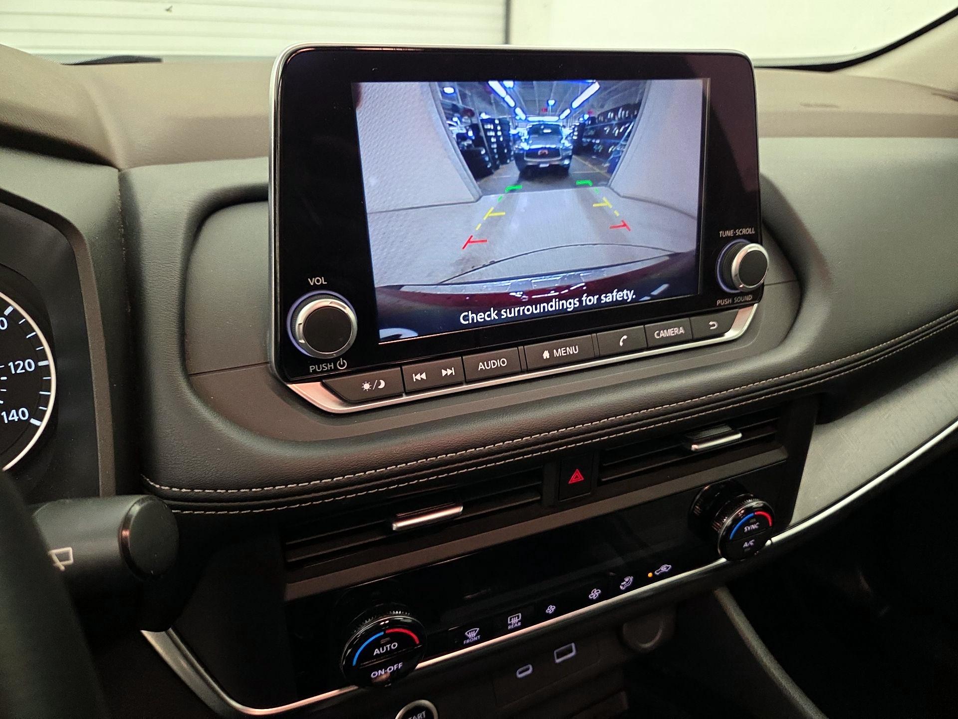 Thumbnail: 2023 Nissan Rogue - 14