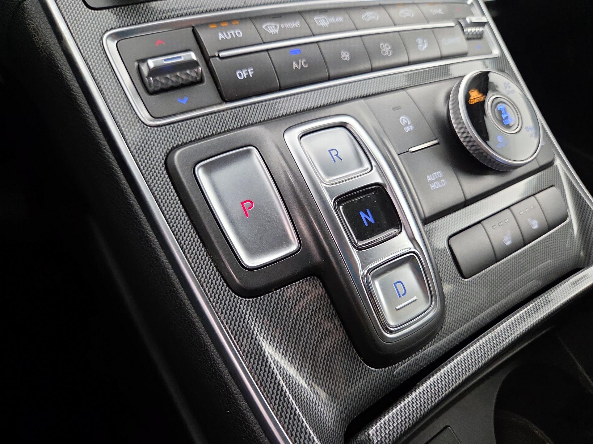 Thumbnail: 2023 Hyundai Santa Fe - 17