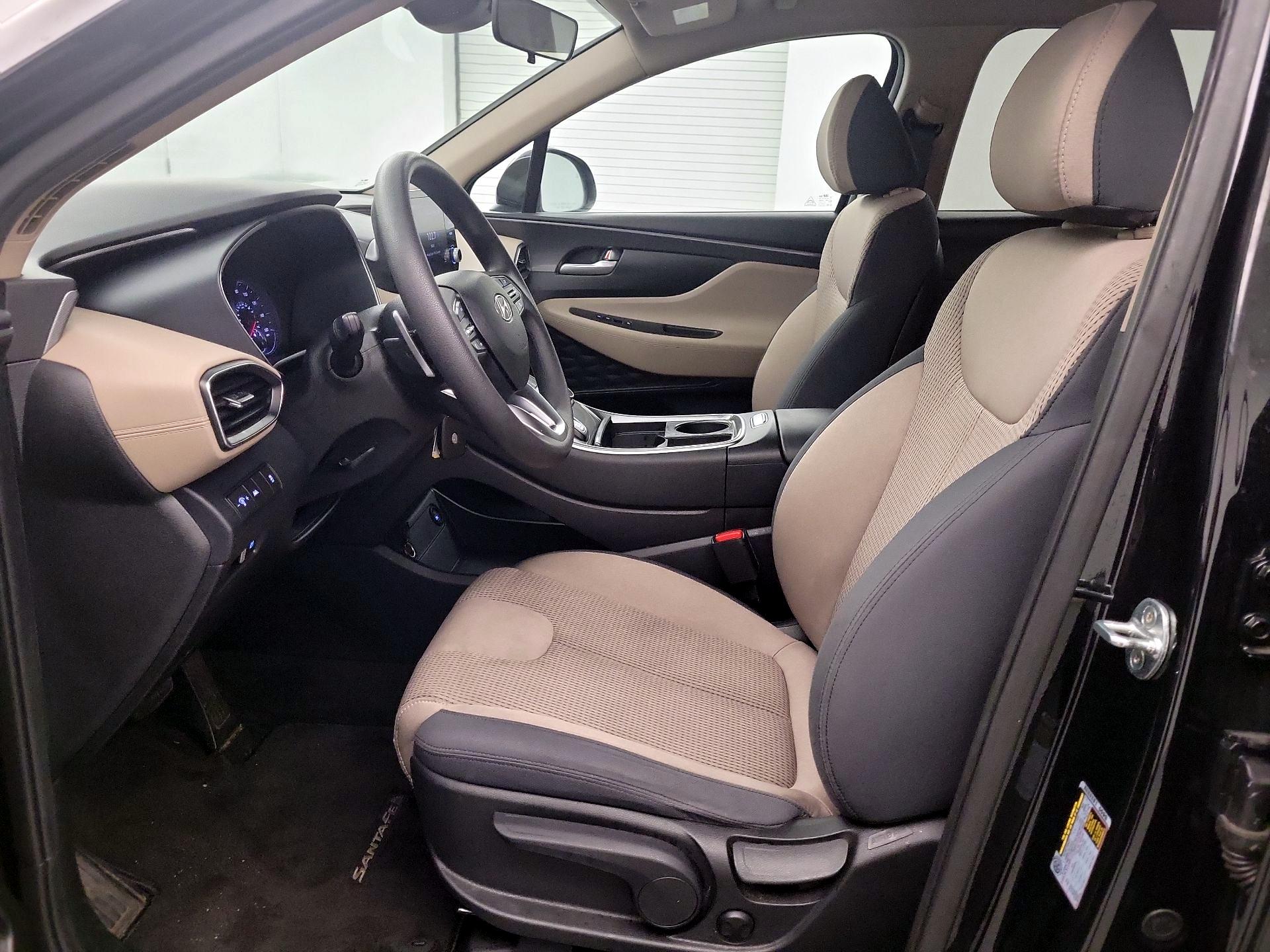 Thumbnail: 2023 Hyundai Santa Fe - 9