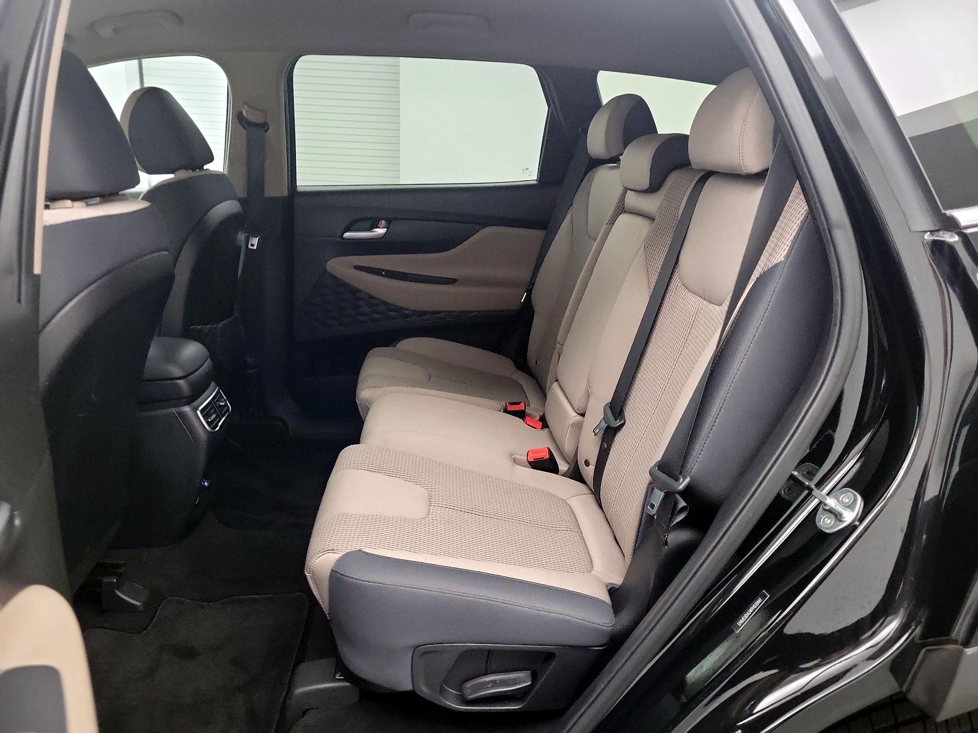 Thumbnail: 2023 Hyundai Santa Fe - 17