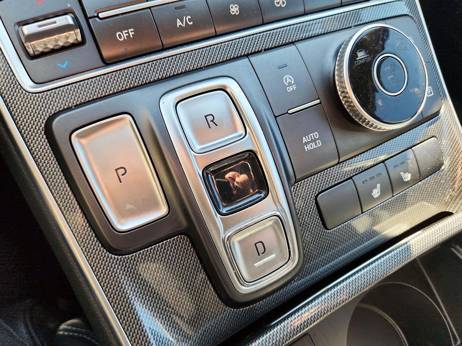 Thumbnail: 2023 Hyundai Santa Fe - 18