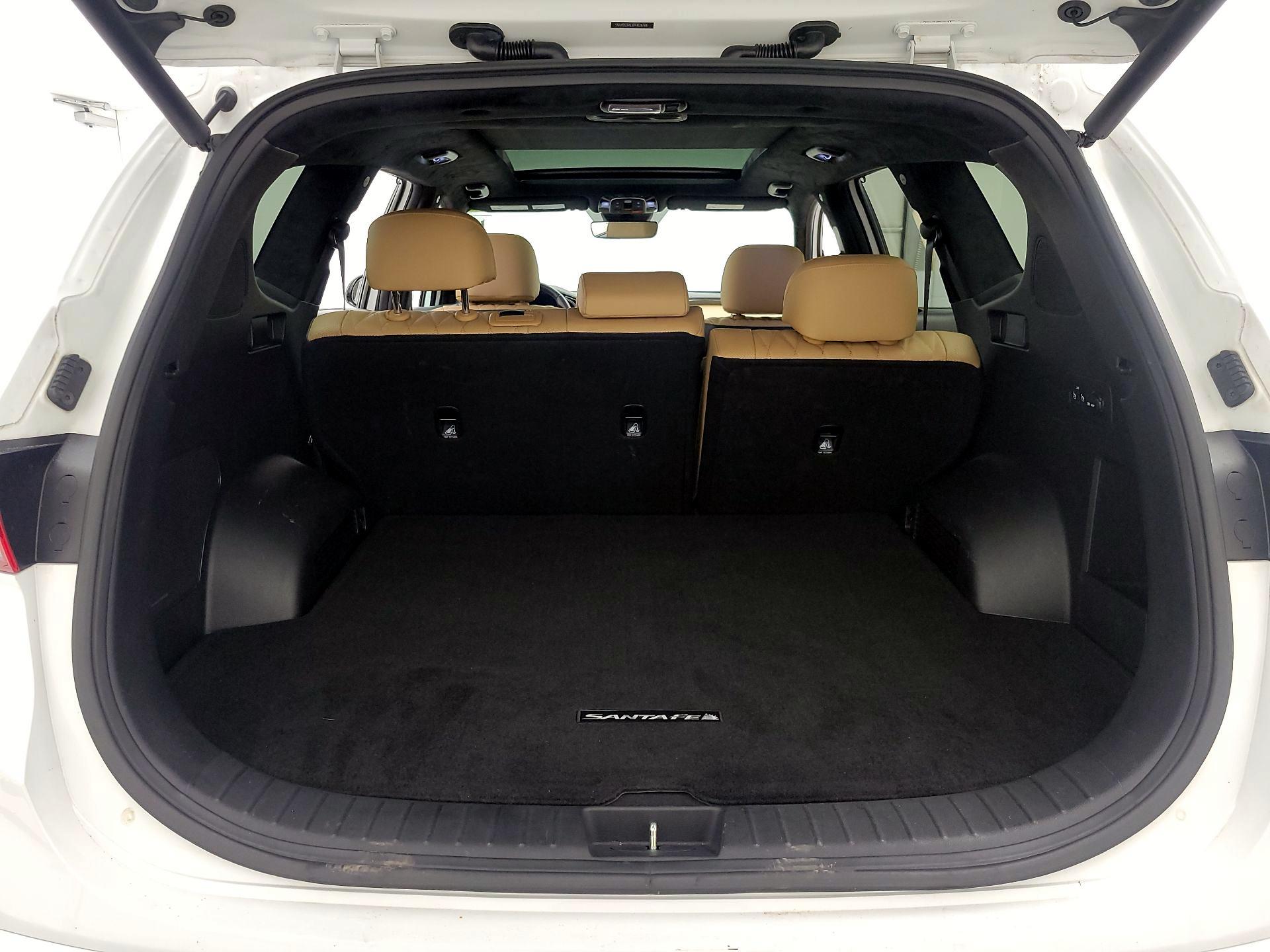 Thumbnail: 2023 Hyundai Santa Fe - 20