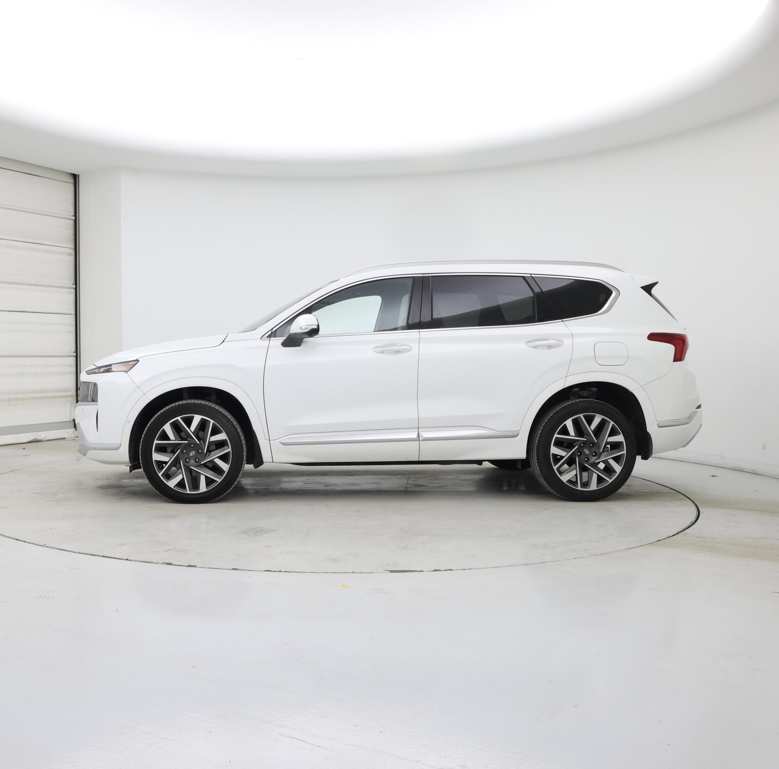 Thumbnail: 2023 Hyundai Santa Fe - 3