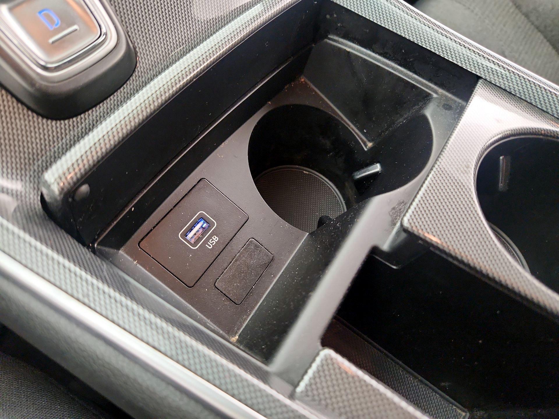 Thumbnail: 2023 Hyundai Santa Fe - 18