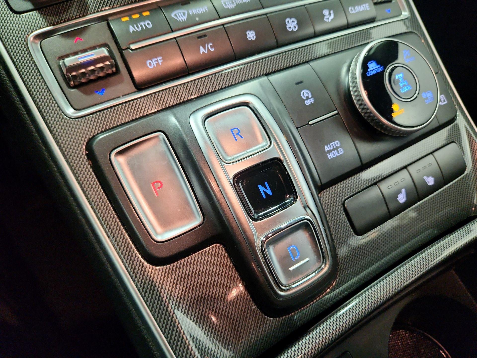 Thumbnail: 2023 Hyundai Santa Fe - 18