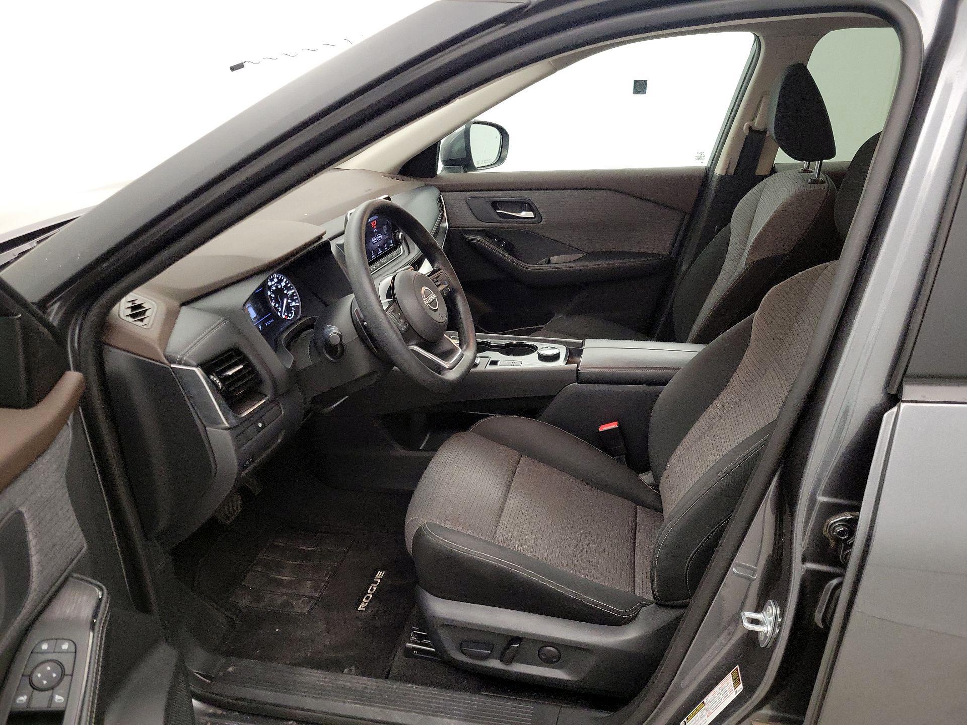 Thumbnail: 2022 Nissan Rogue - 11