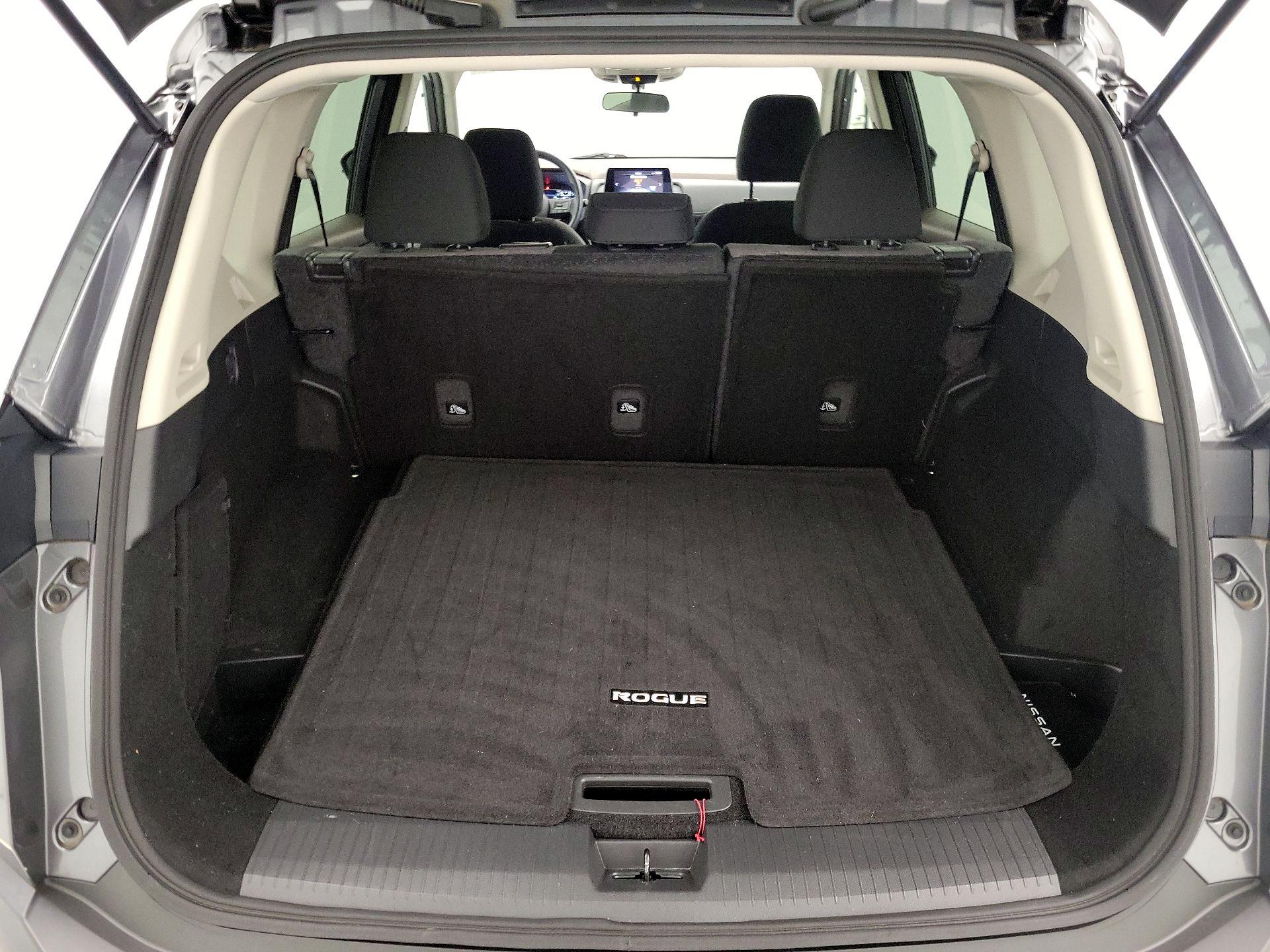 Thumbnail: 2022 Nissan Rogue - 20