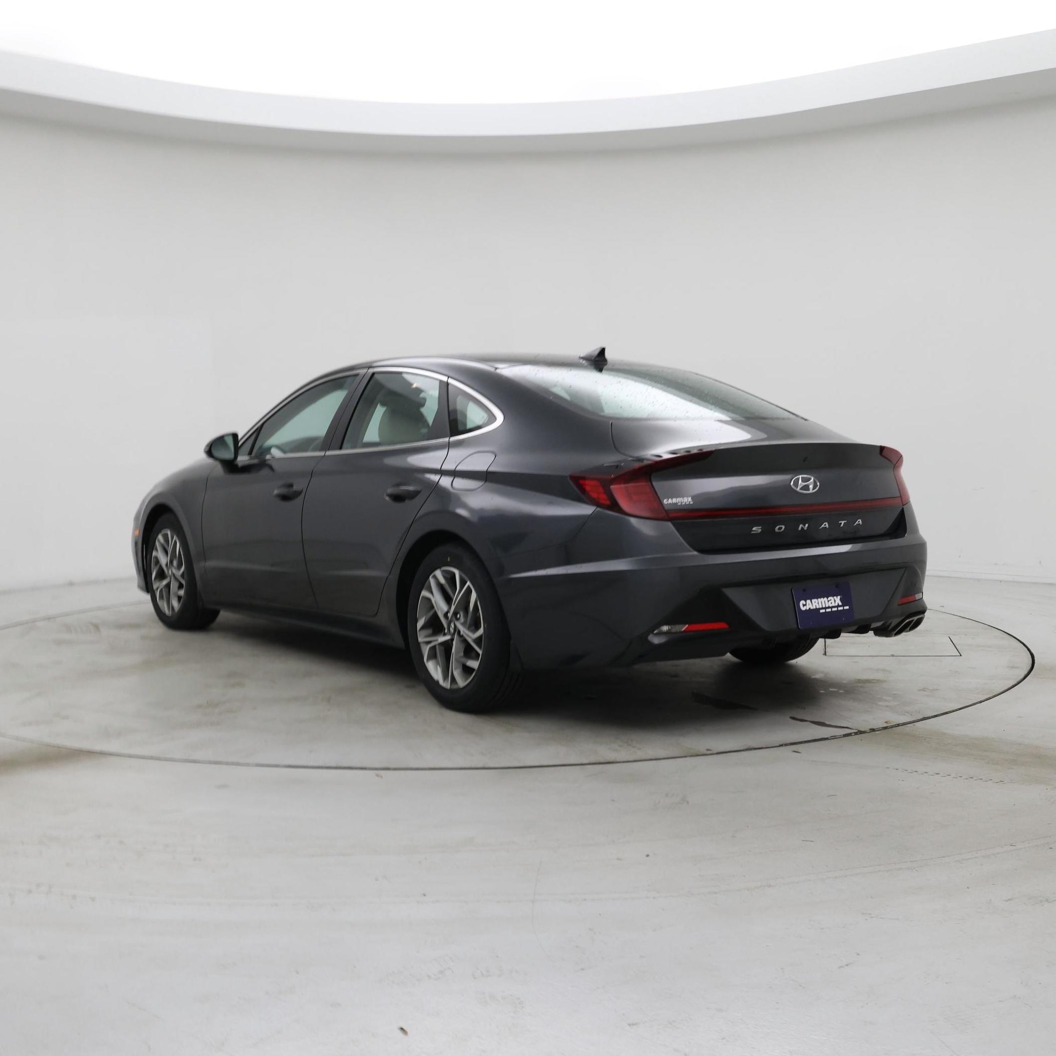 Thumbnail: 2023 Hyundai Sonata - 2