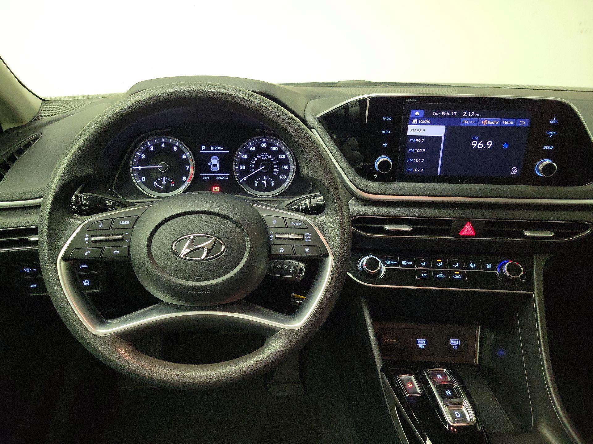 Thumbnail: 2023 Hyundai Sonata - 10