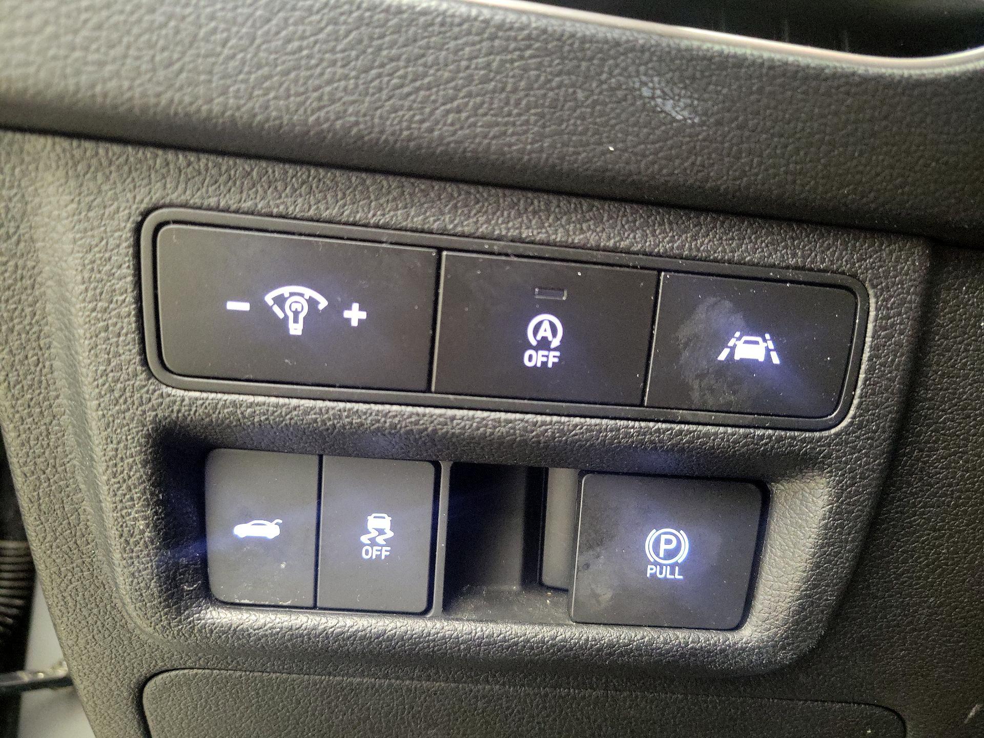 Thumbnail: 2023 Hyundai Sonata - 13