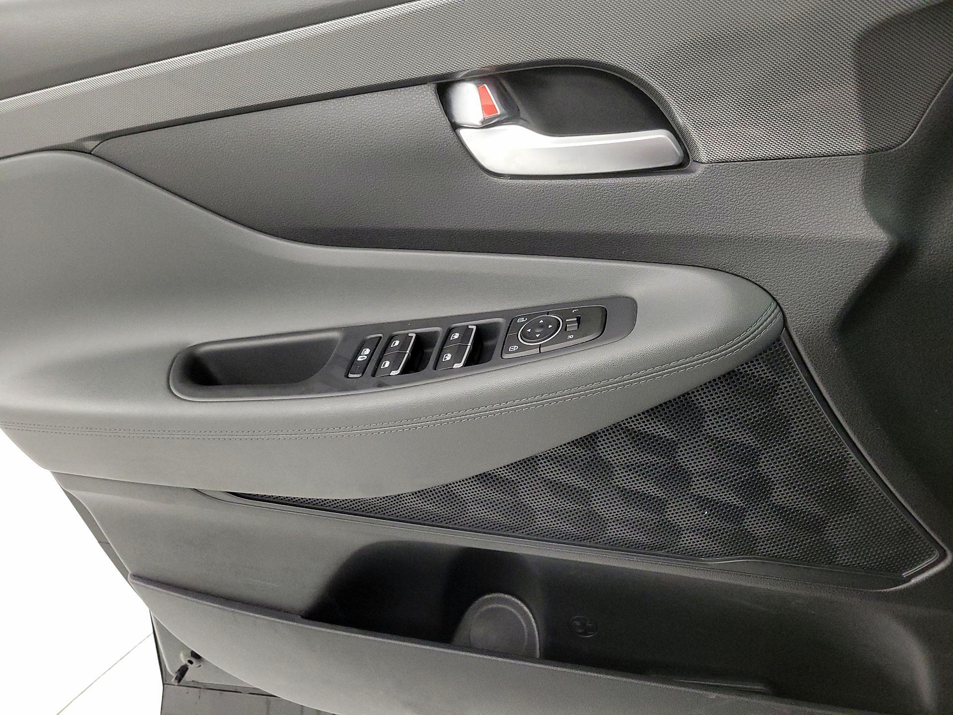 Thumbnail: 2023 Hyundai Santa Fe - 19