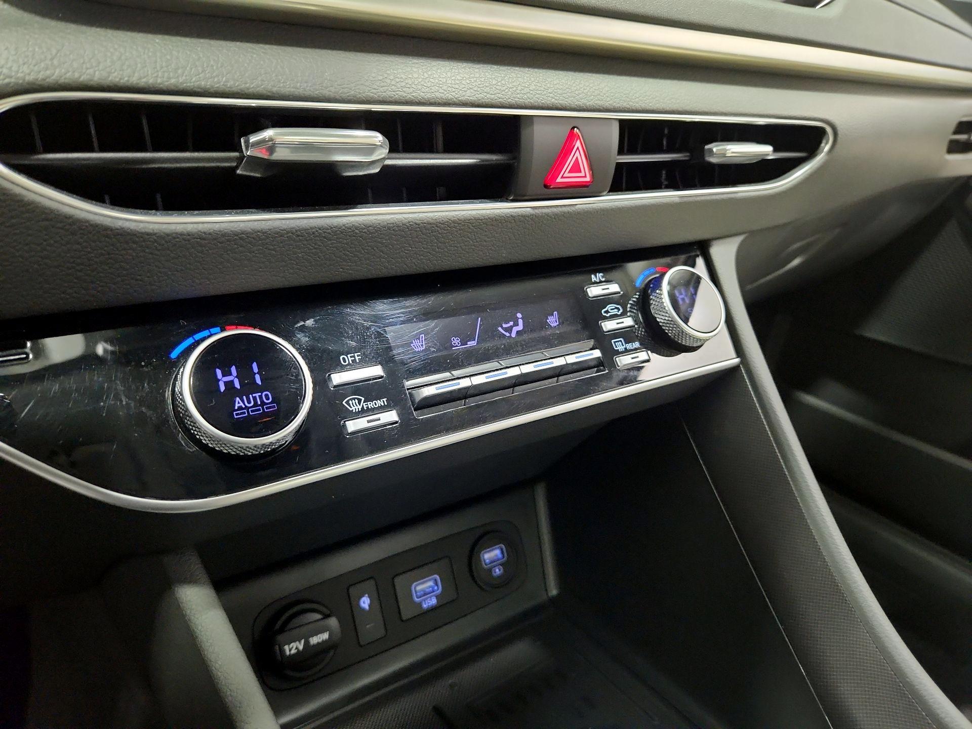 Thumbnail: 2023 Hyundai Sonata - 17