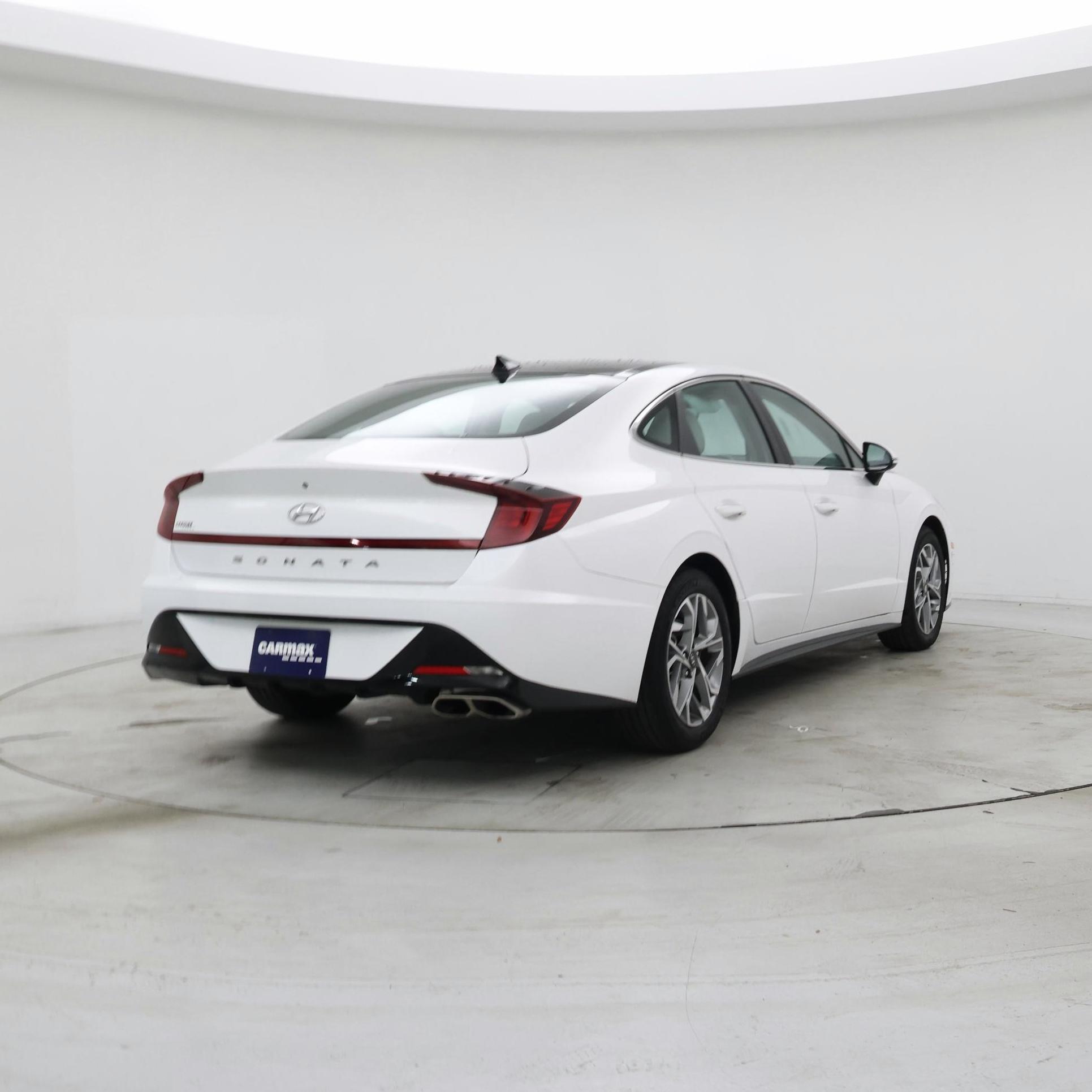 Thumbnail: 2023 Hyundai Sonata - 8