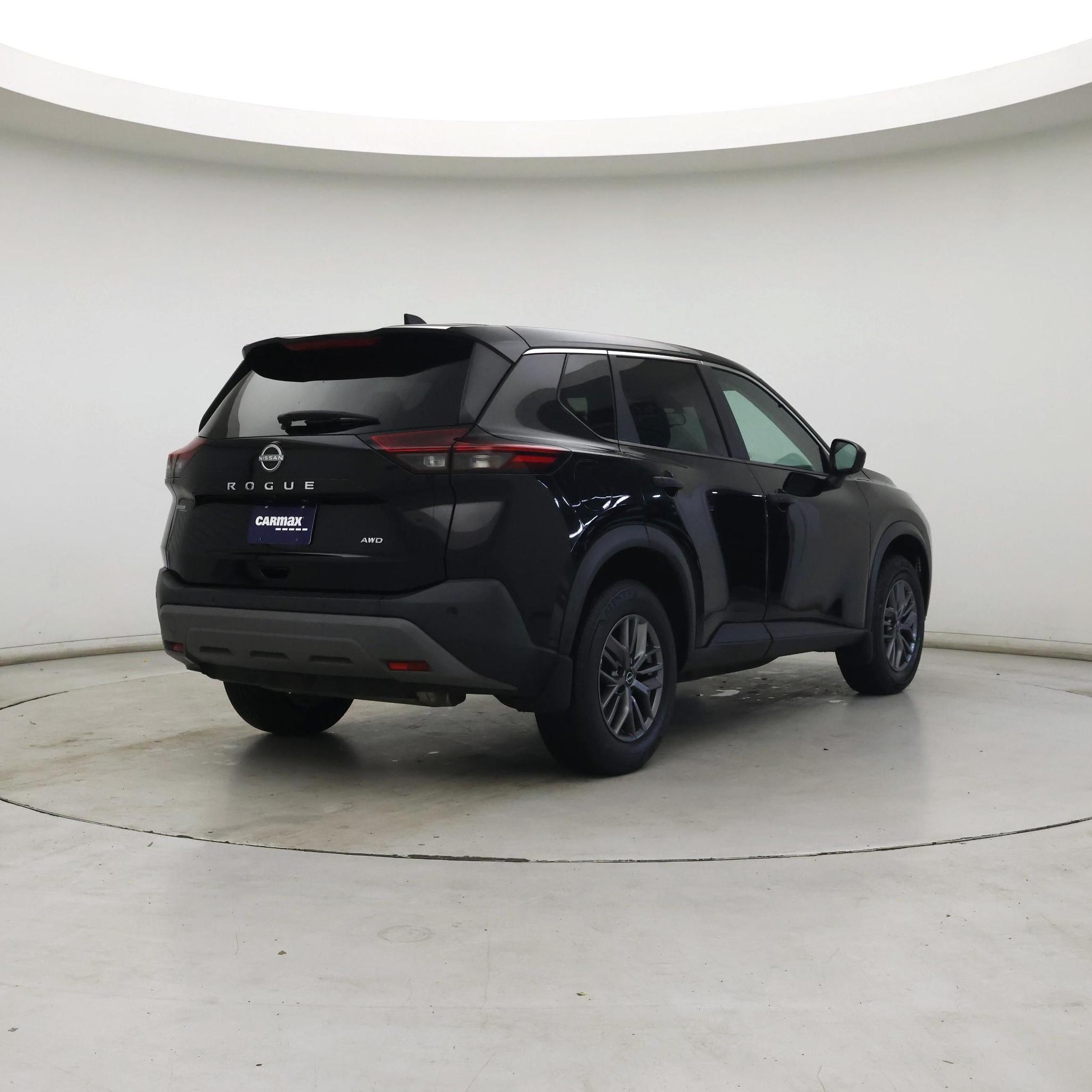 Thumbnail: 2023 Nissan Rogue - 8