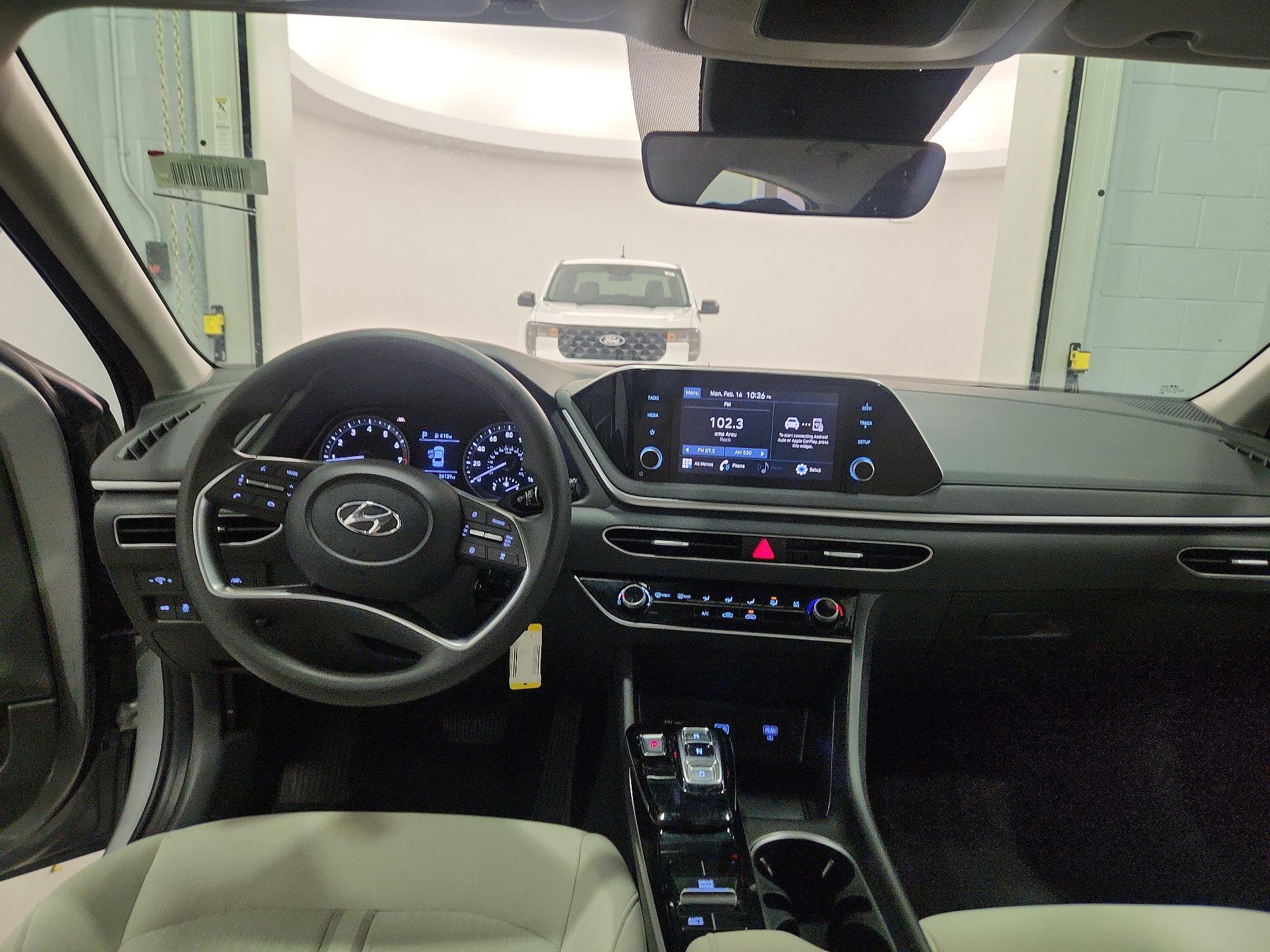 Thumbnail: 2023 Hyundai Sonata - 9