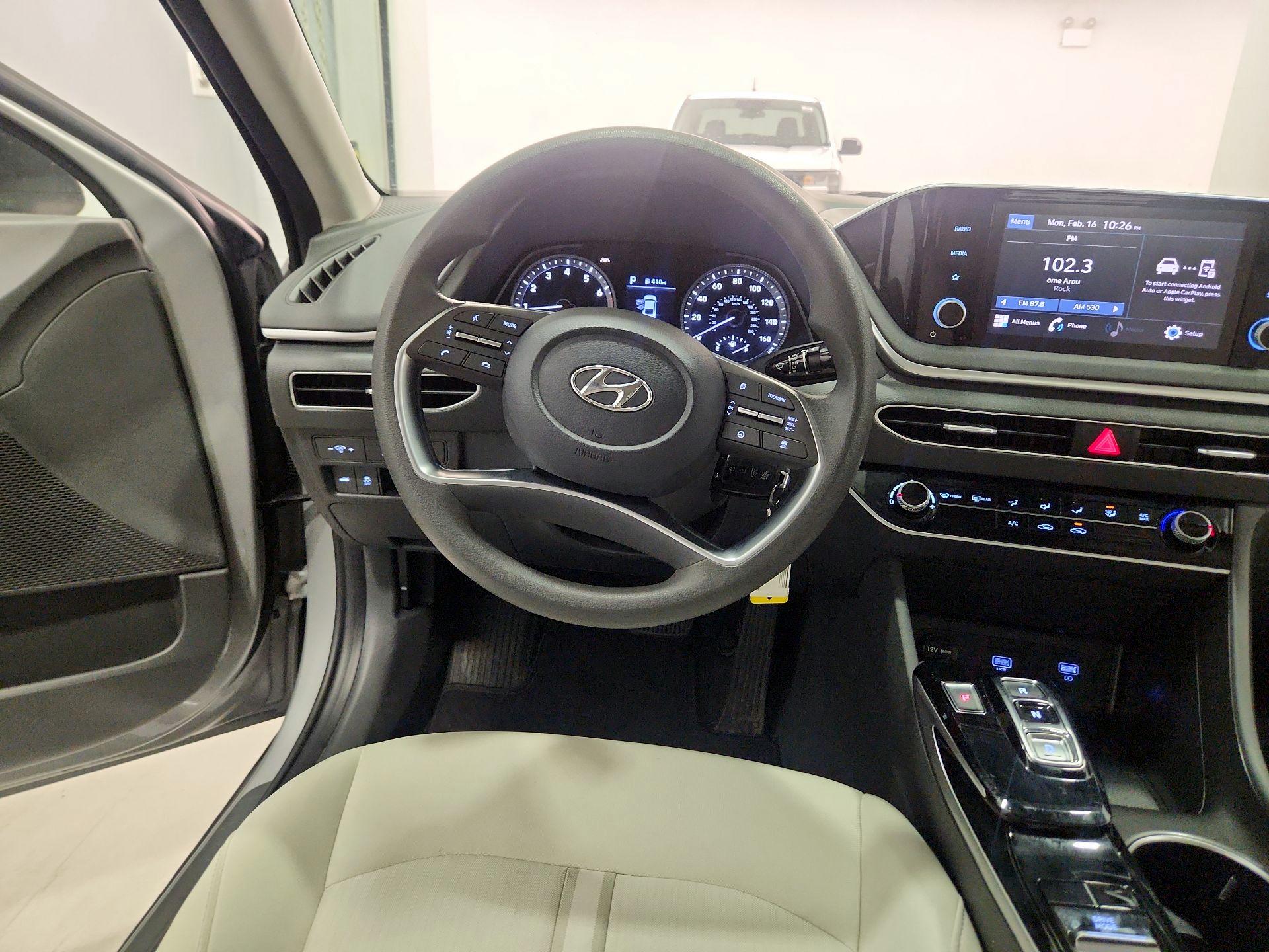 Thumbnail: 2023 Hyundai Sonata - 10