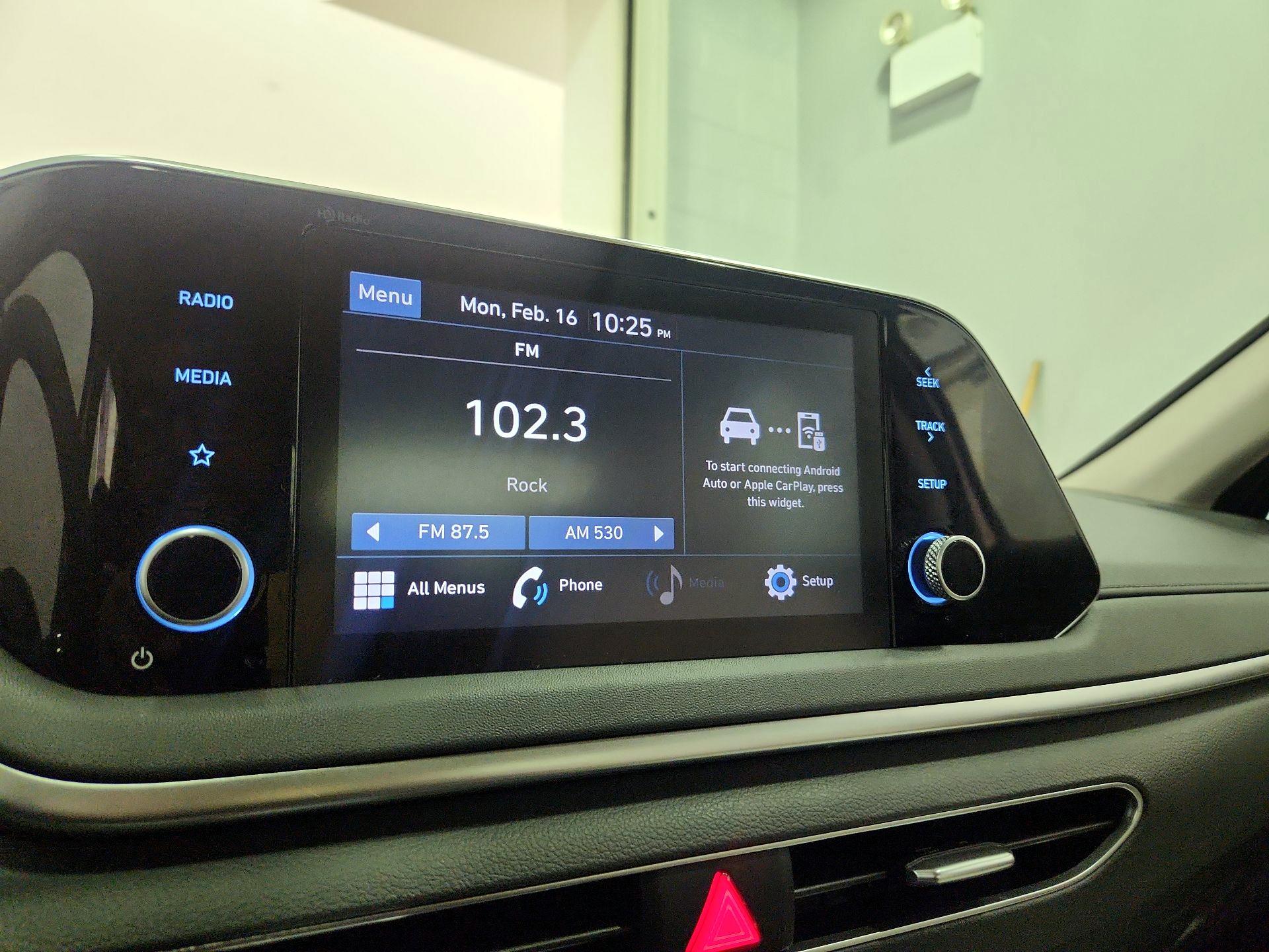 Thumbnail: 2023 Hyundai Sonata - 15