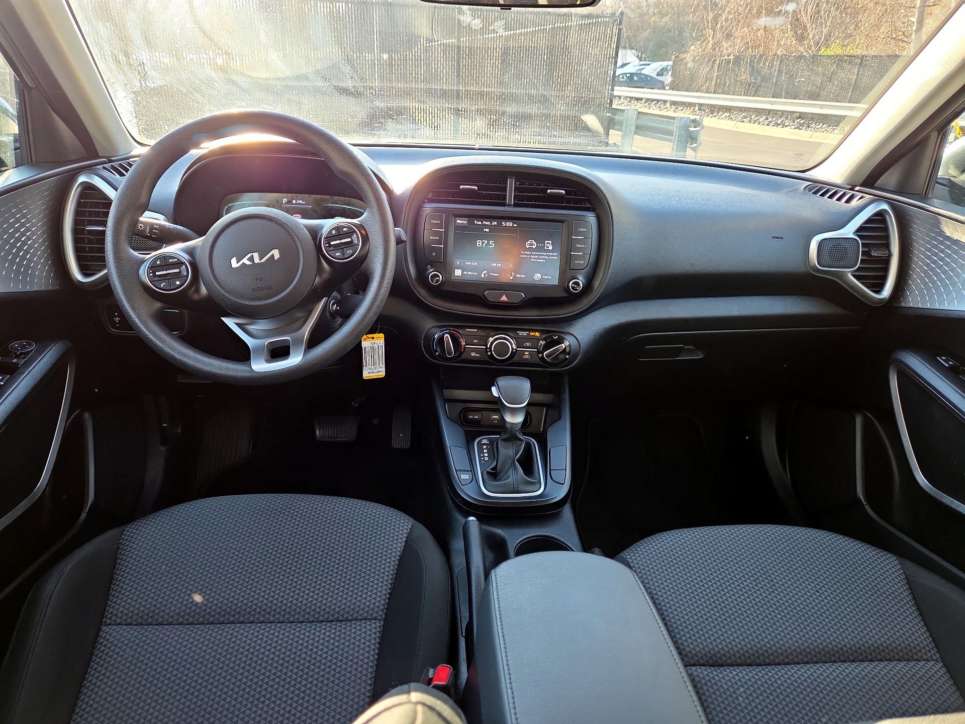 Thumbnail: 2024 Kia Soul - 8