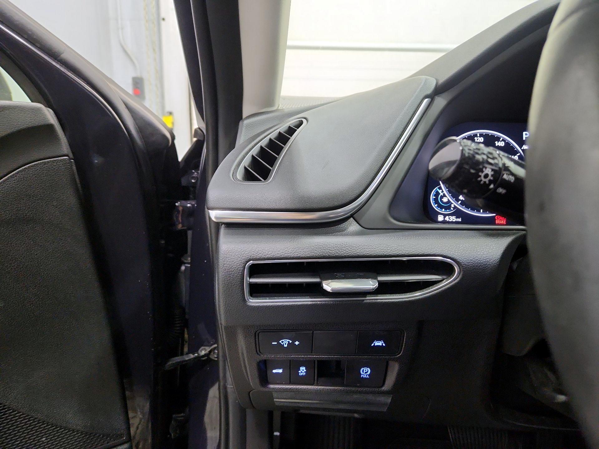 Thumbnail: 2023 Hyundai Sonata - 13