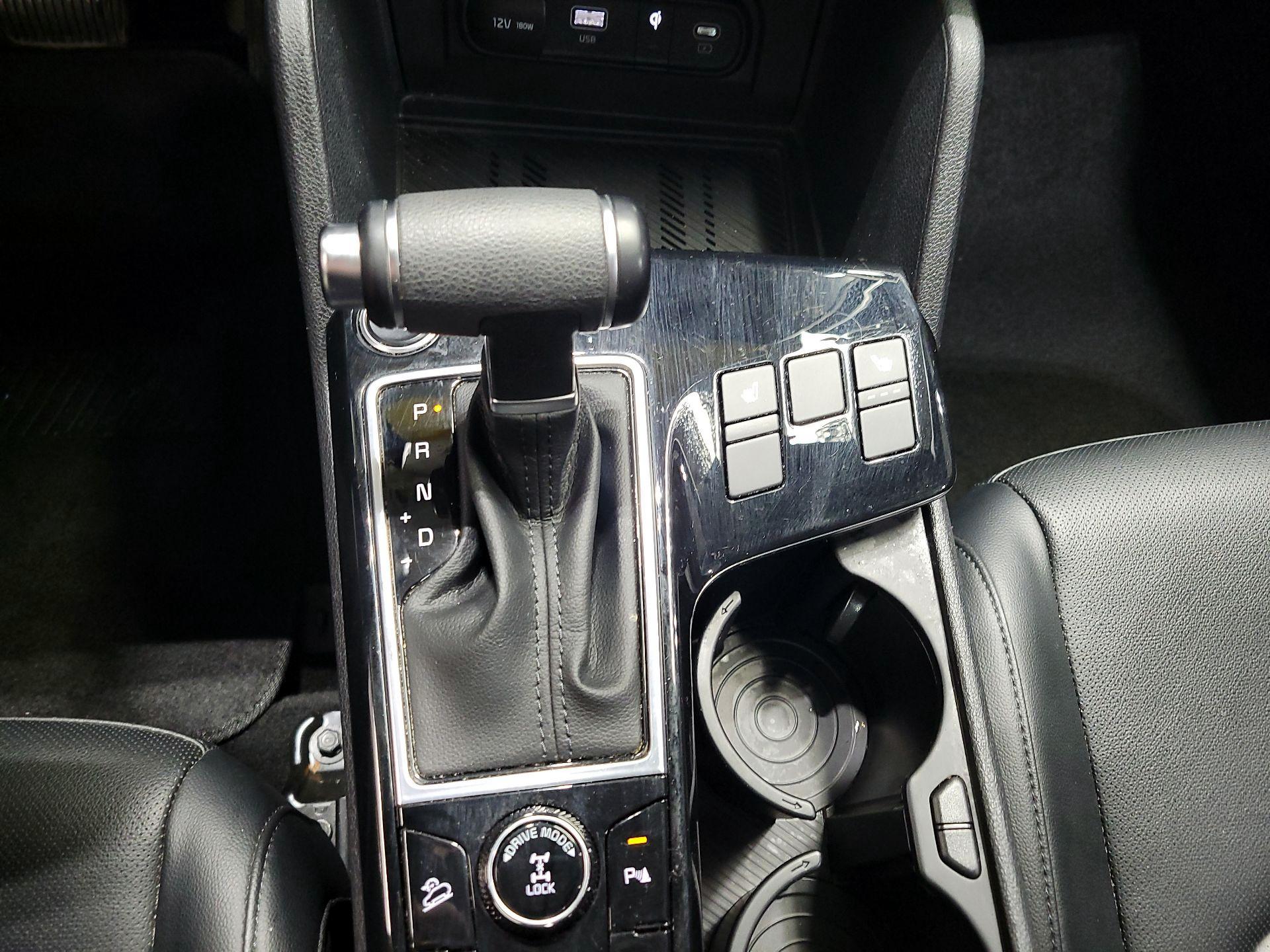 Thumbnail: 2023 Kia Sportage - 18