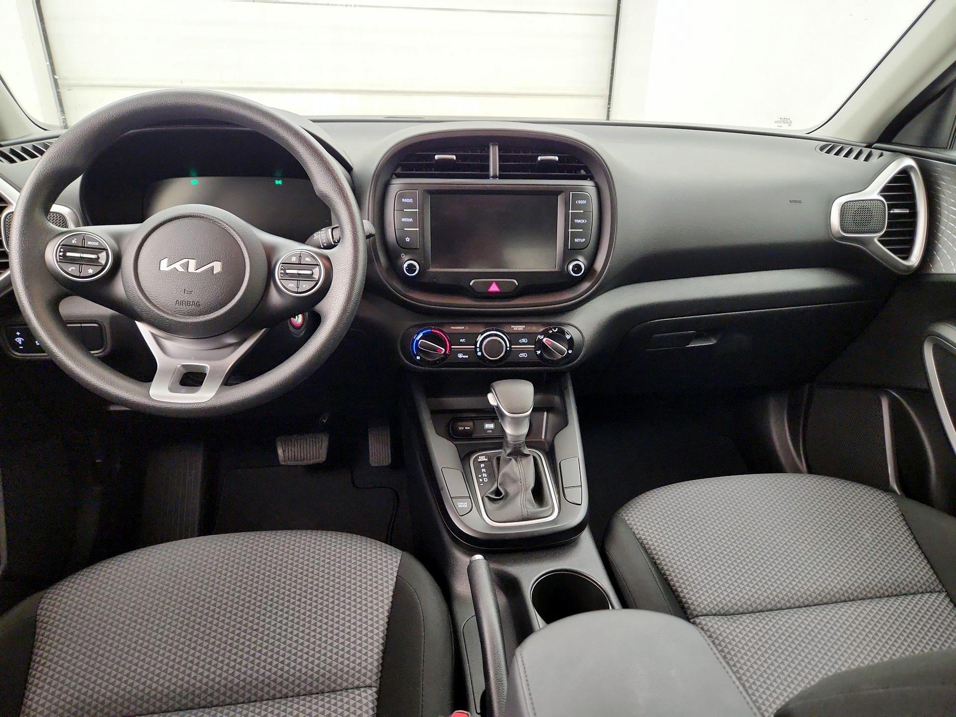 Thumbnail: 2023 Kia Soul - 9