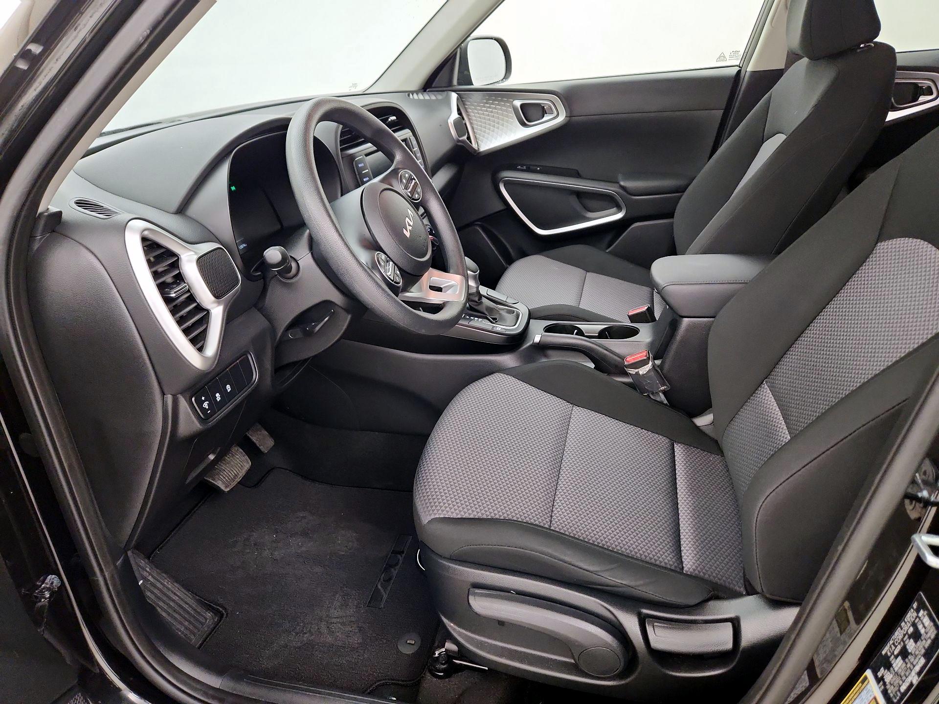 Thumbnail: 2023 Kia Soul - 11