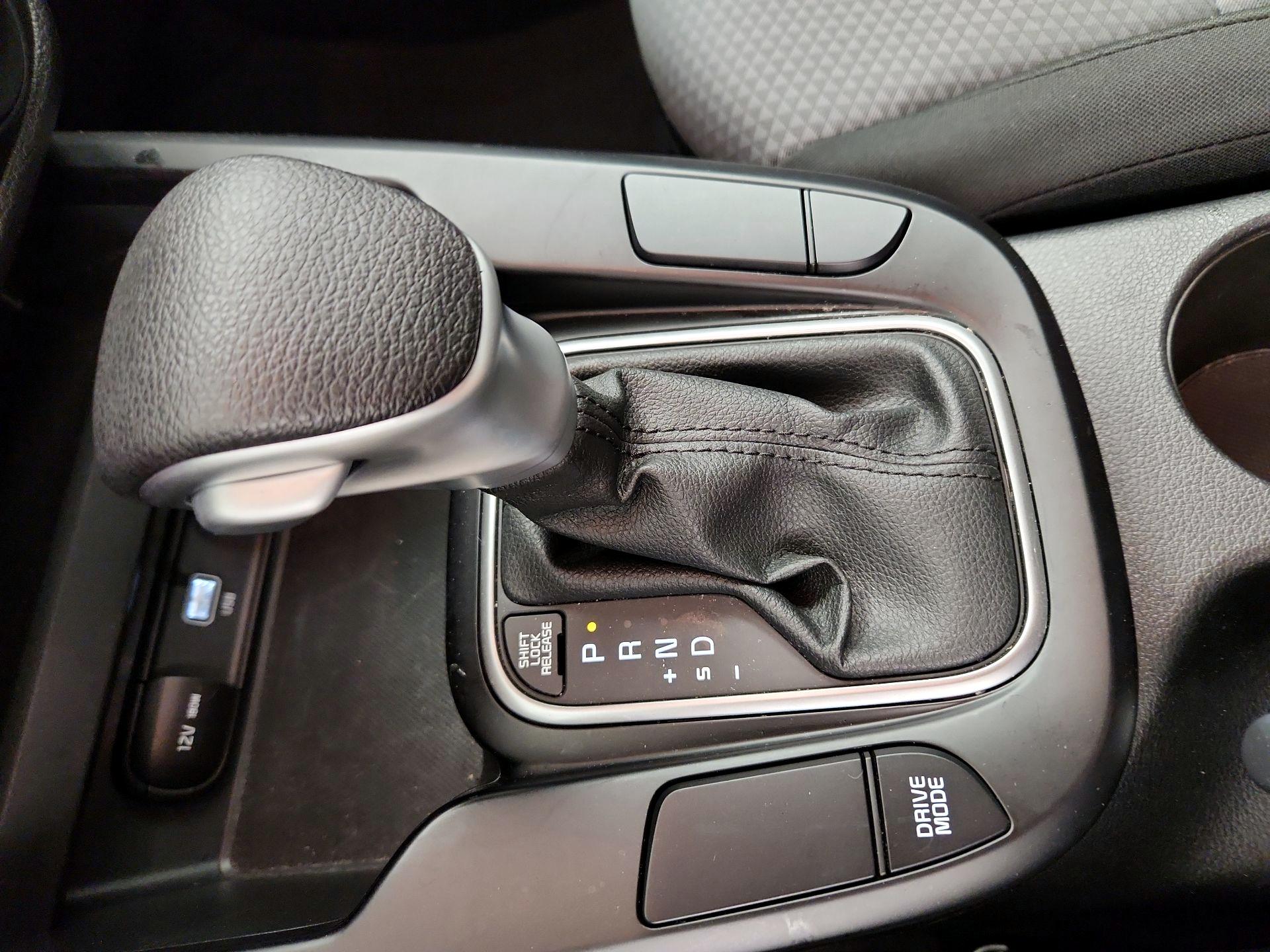 Thumbnail: 2023 Kia Soul - 17