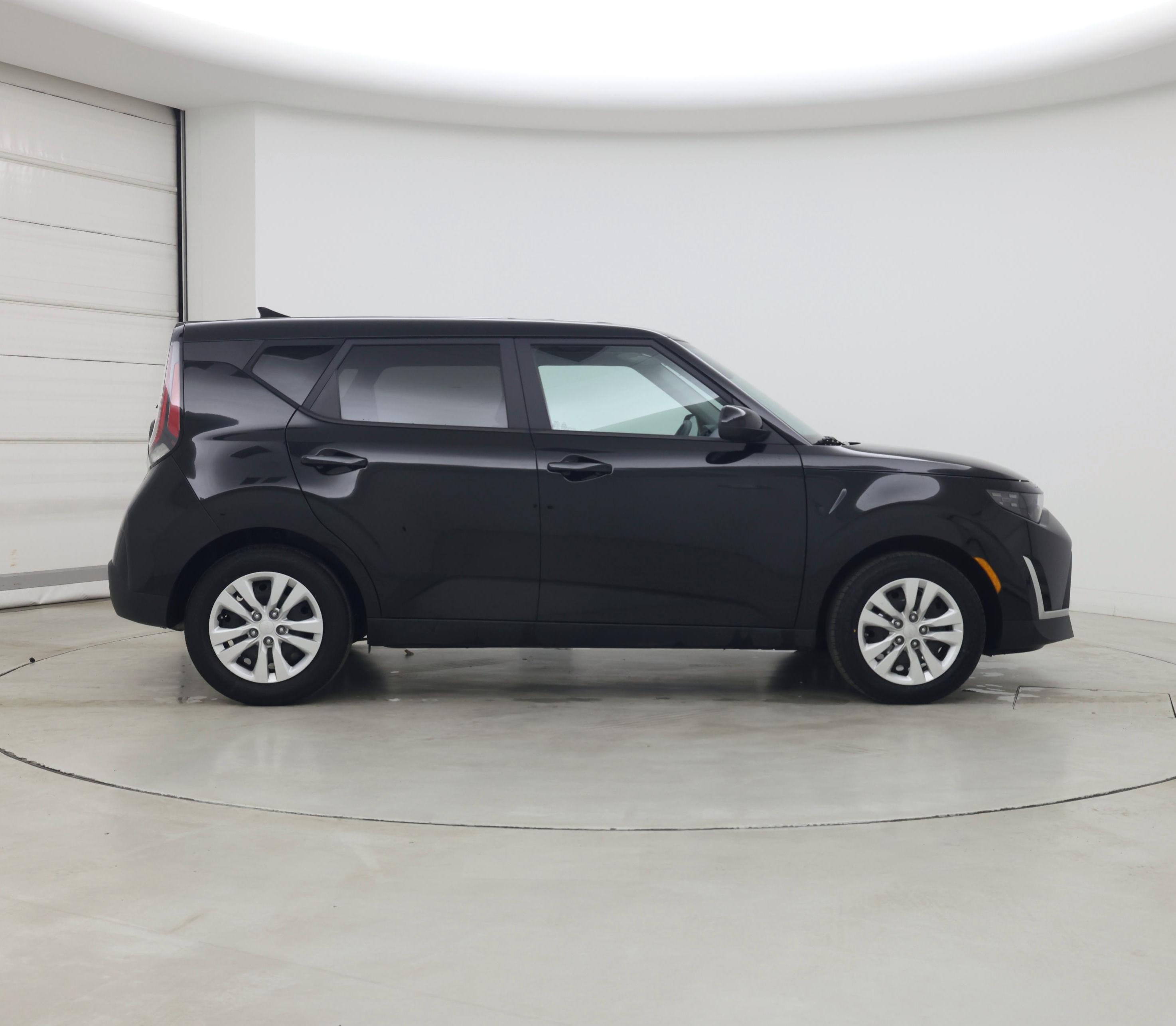 Thumbnail: 2023 Kia Soul - 7