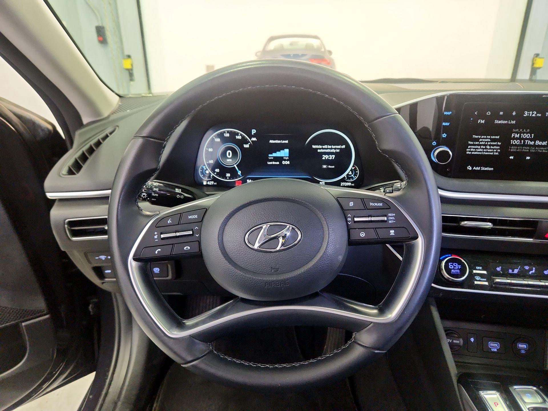 Thumbnail: 2023 Hyundai Sonata - 10
