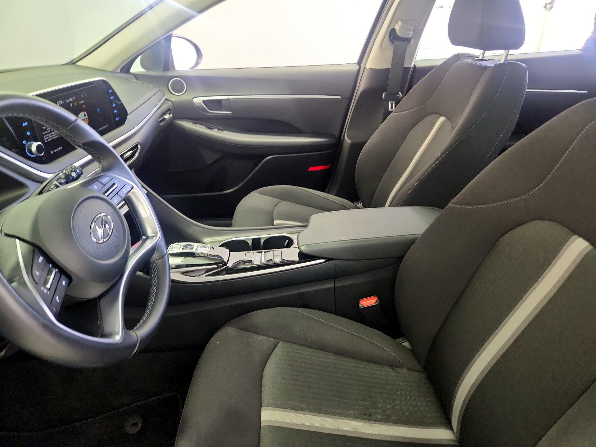 Thumbnail: 2023 Hyundai Sonata - 11