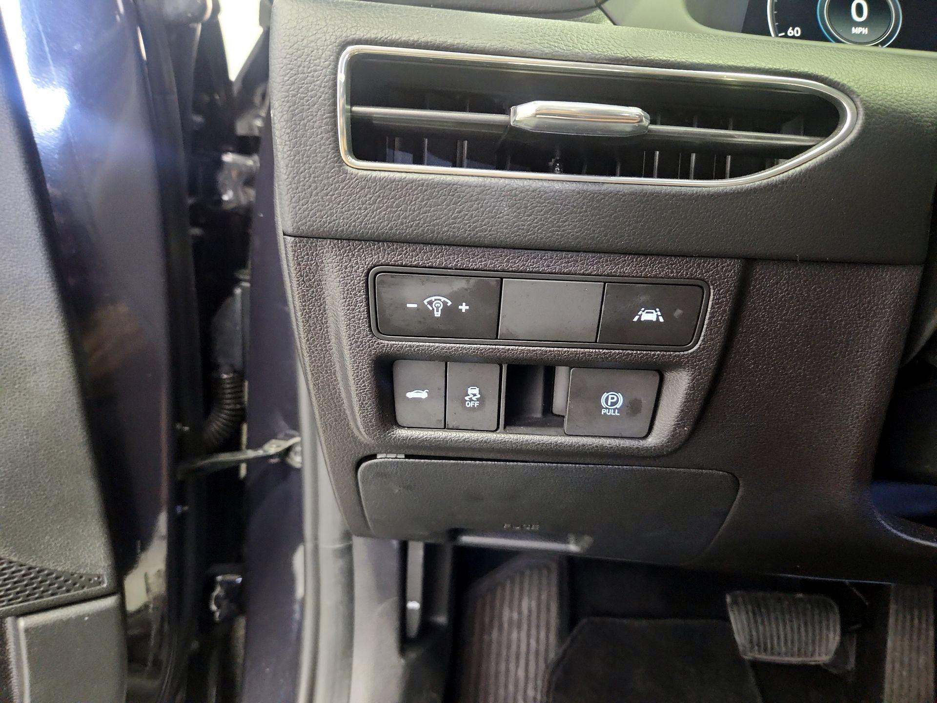 Thumbnail: 2023 Hyundai Sonata - 13