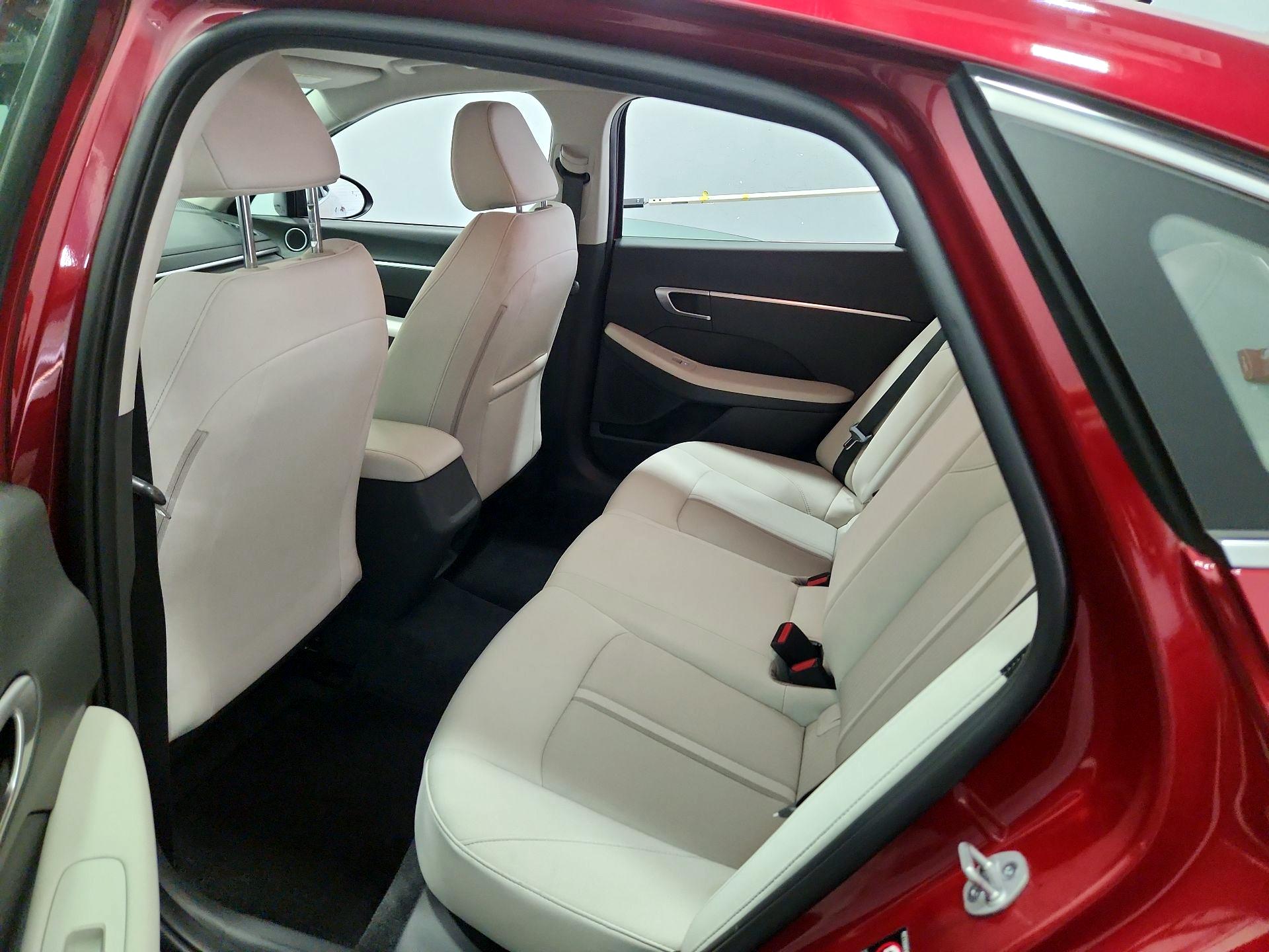 Thumbnail: 2023 Hyundai Sonata - 19