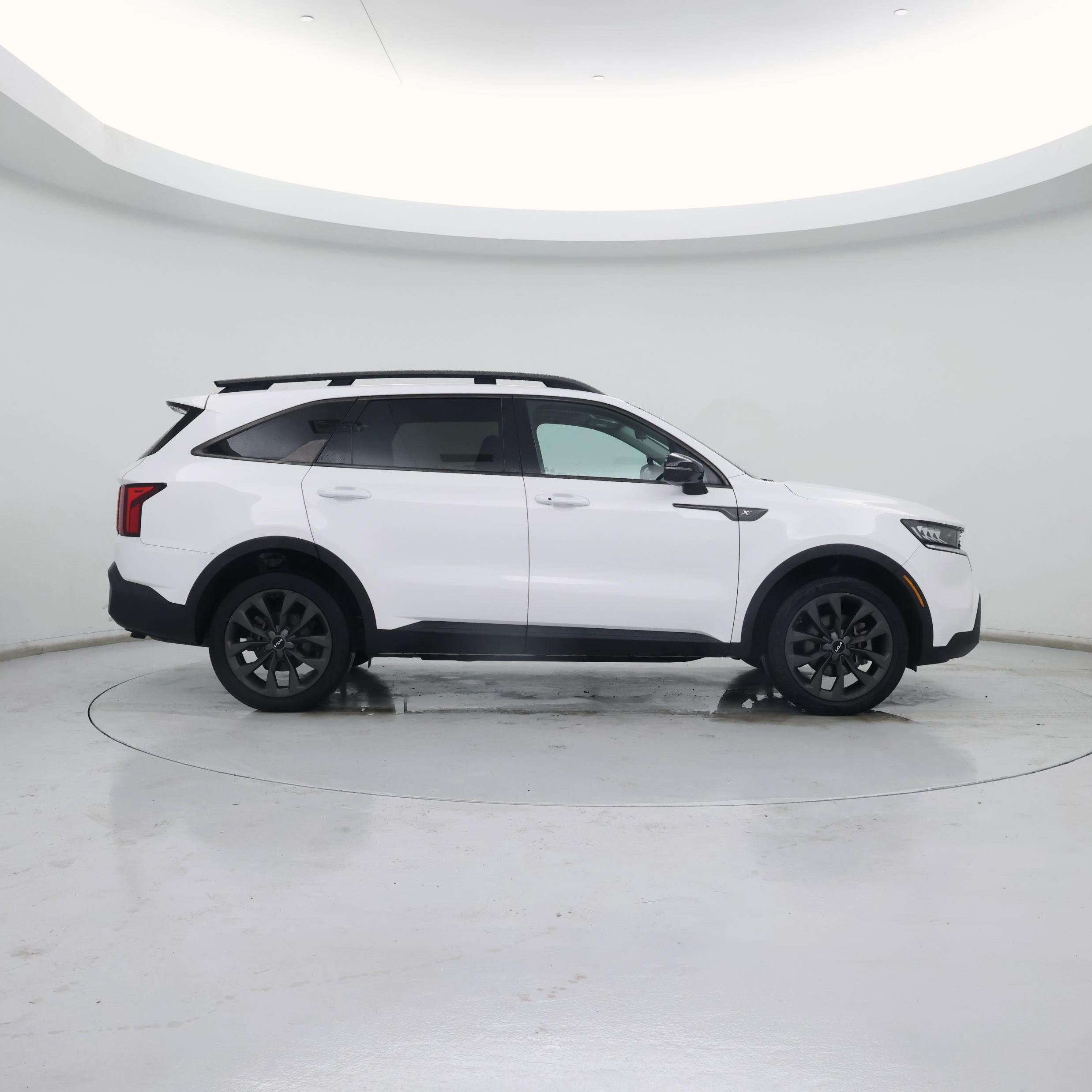 Thumbnail: 2022 Kia Sorento - 7