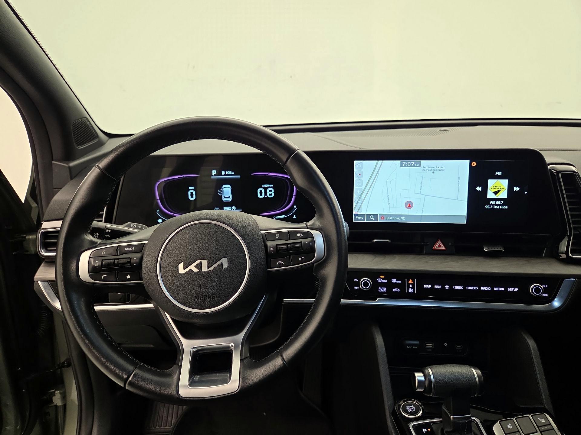 Thumbnail: 2023 Kia Sportage - 9