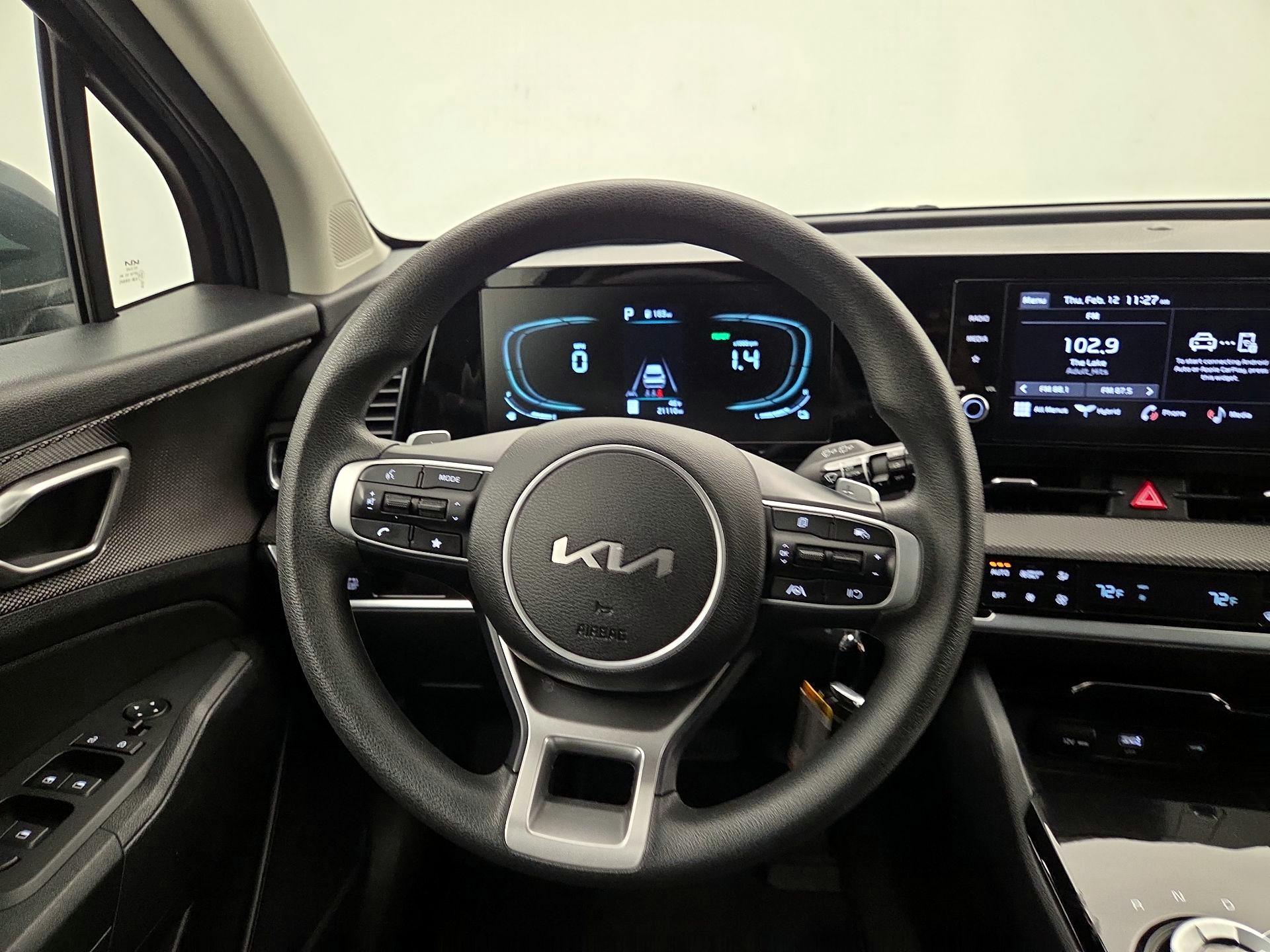 Thumbnail: 2023 Kia Sportage - 10