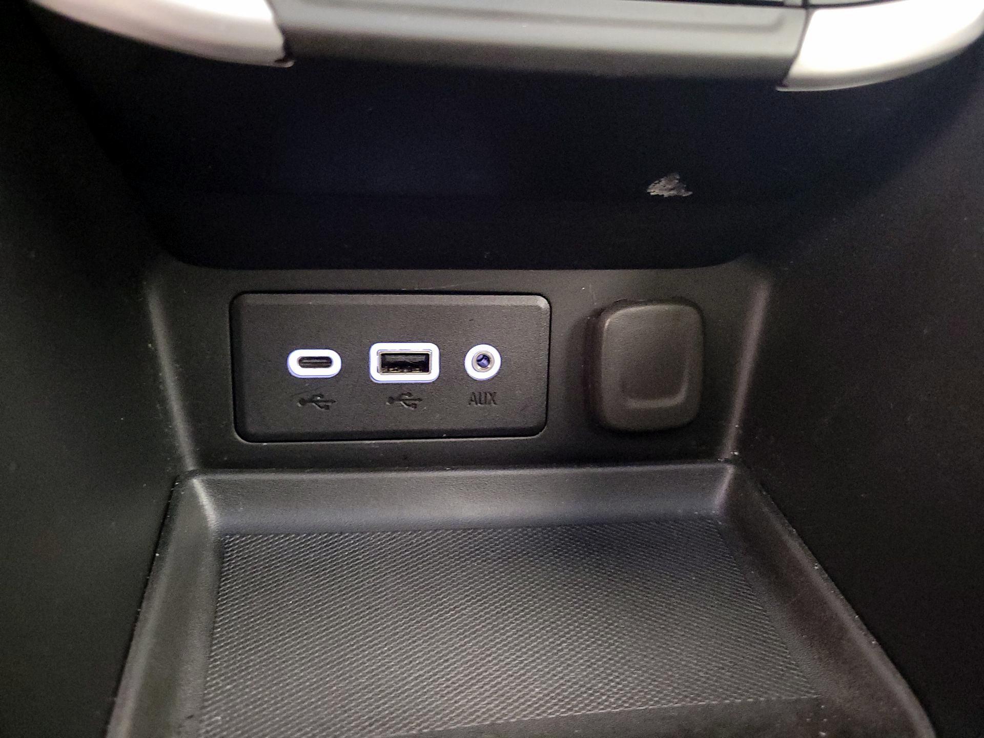 Thumbnail: 2023 GMC Terrain - 18