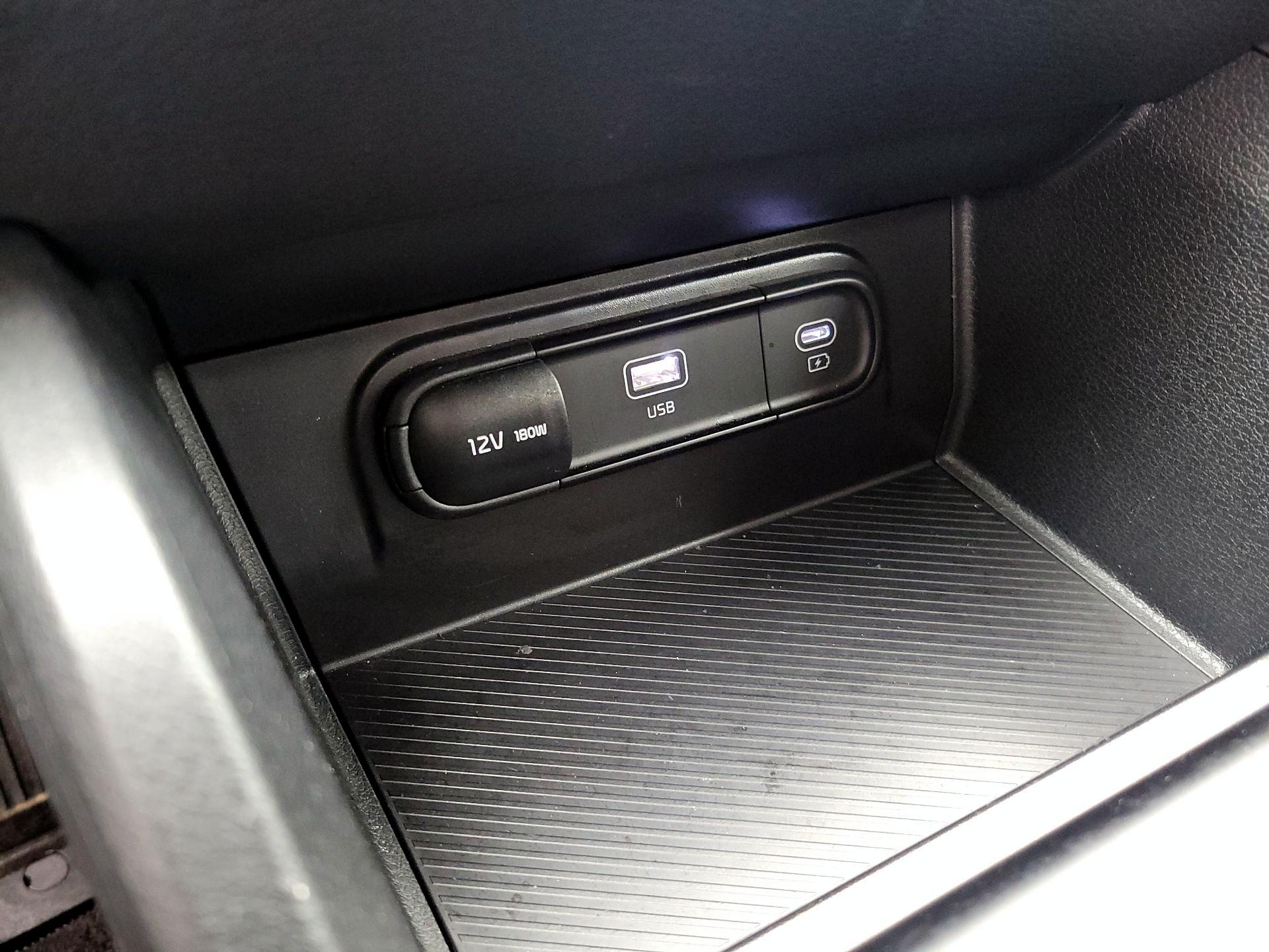 Thumbnail: 2024 Kia Sportage - 18