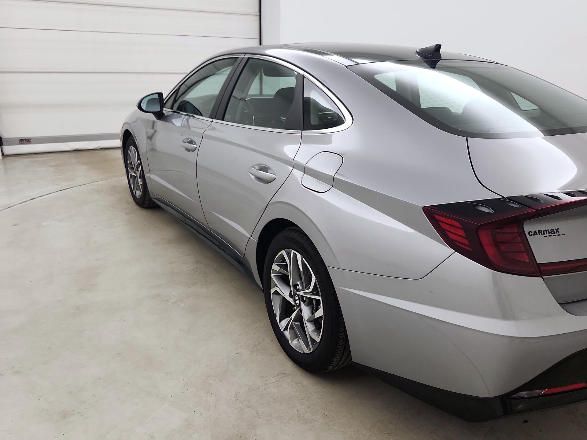 Thumbnail: 2023 Hyundai Sonata - 7