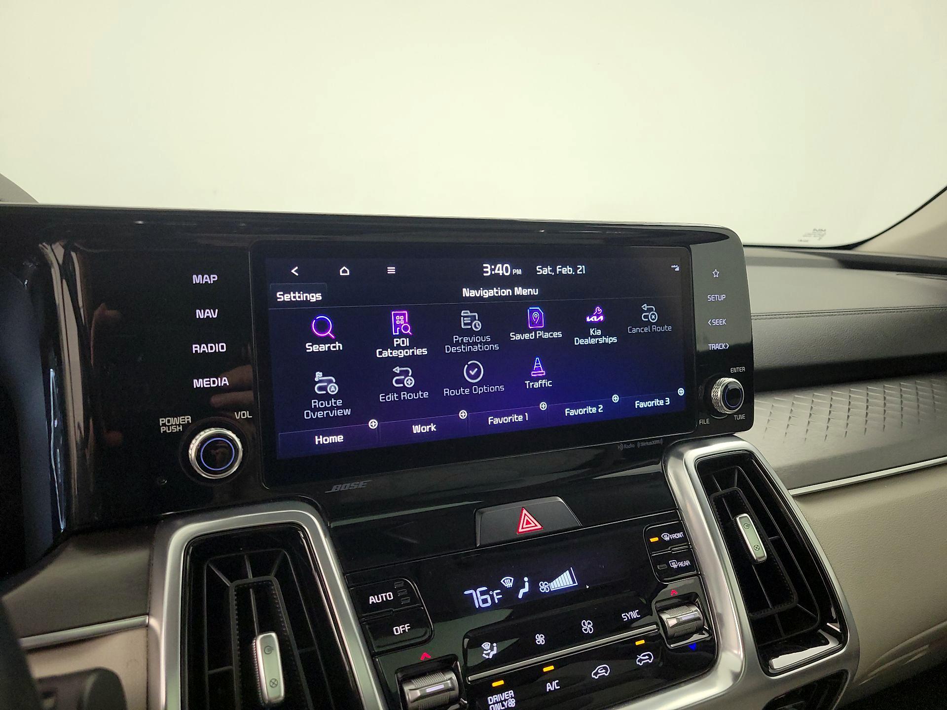 Thumbnail: 2023 Kia Sorento - 14