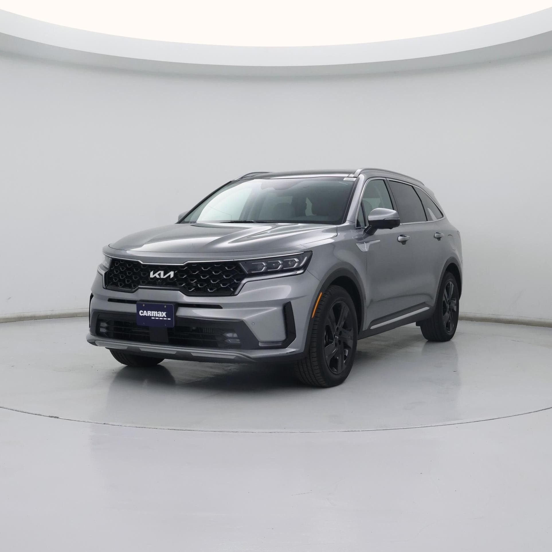 Thumbnail: 2023 Kia Sorento - 4